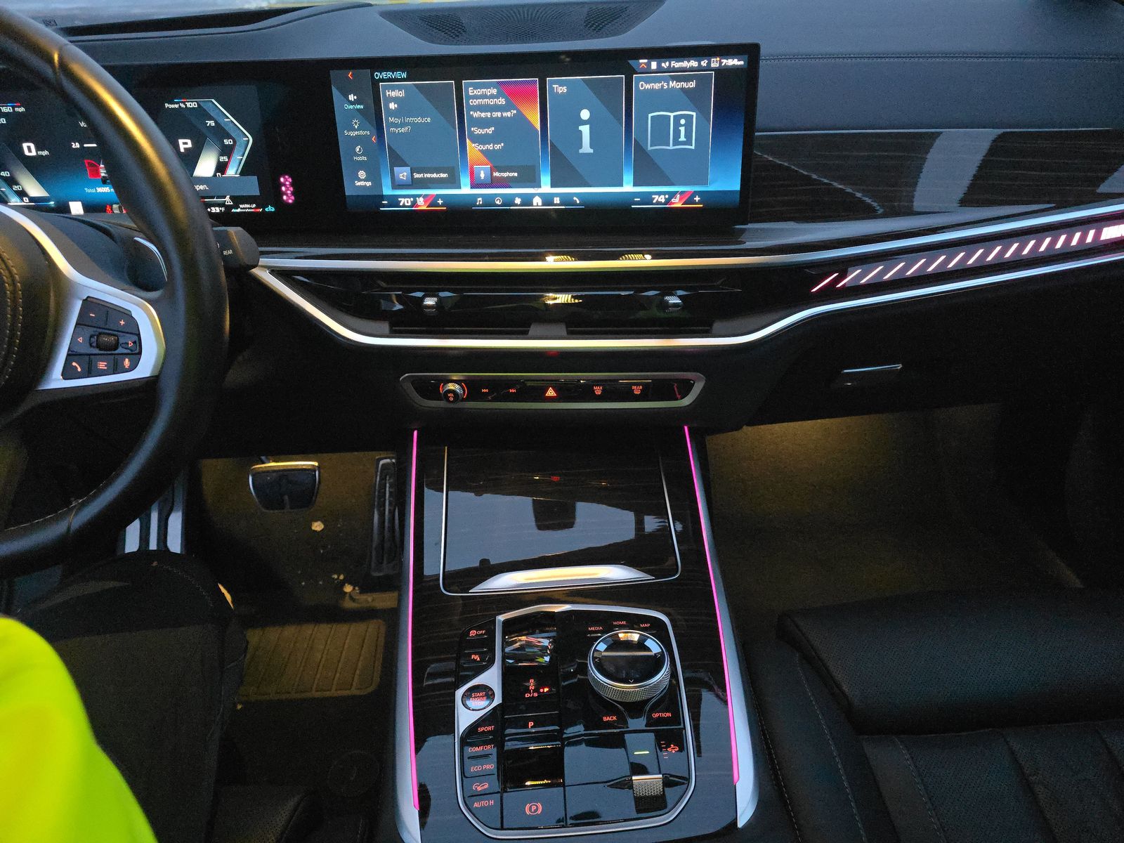 2024 BMW X7 M60i AWD