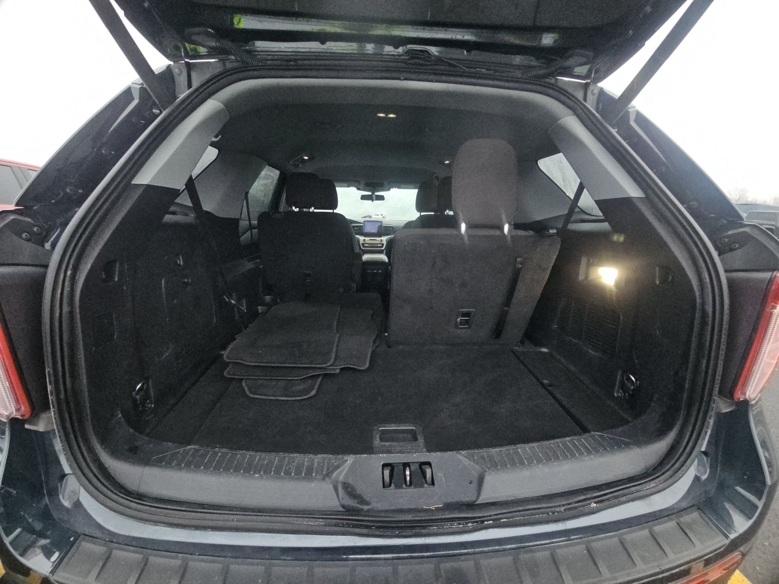 2022 Ford Explorer XLT AWD