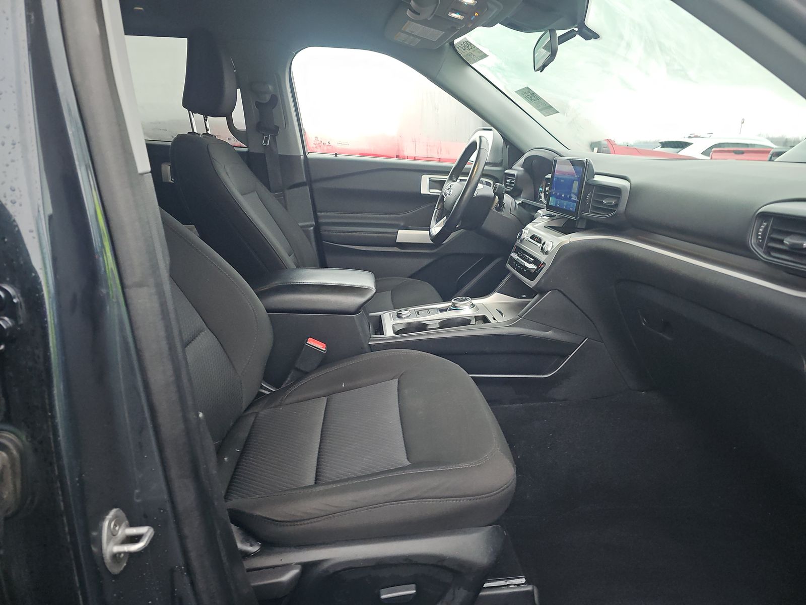 2022 Ford Explorer XLT AWD