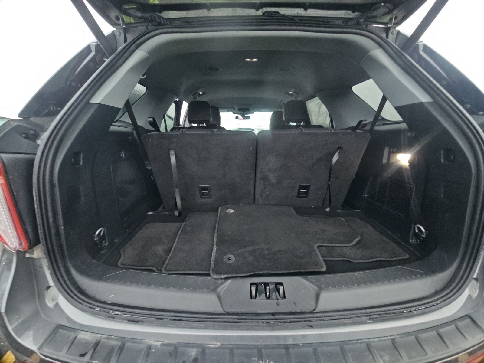 2024 Ford Explorer XLT AWD