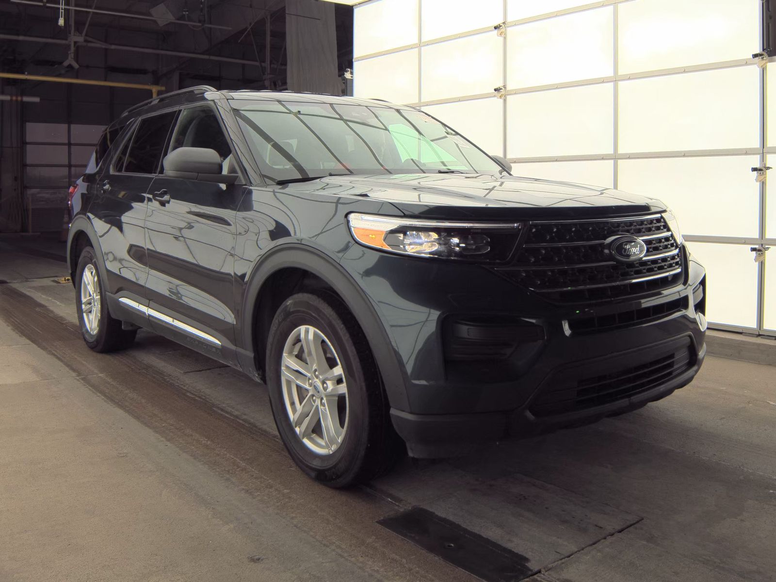 2022 Ford Explorer XLT AWD