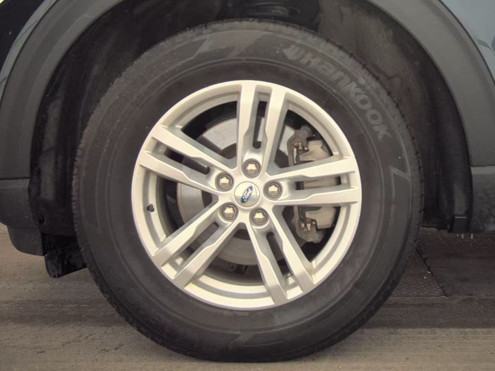 2022 Ford Explorer XLT AWD