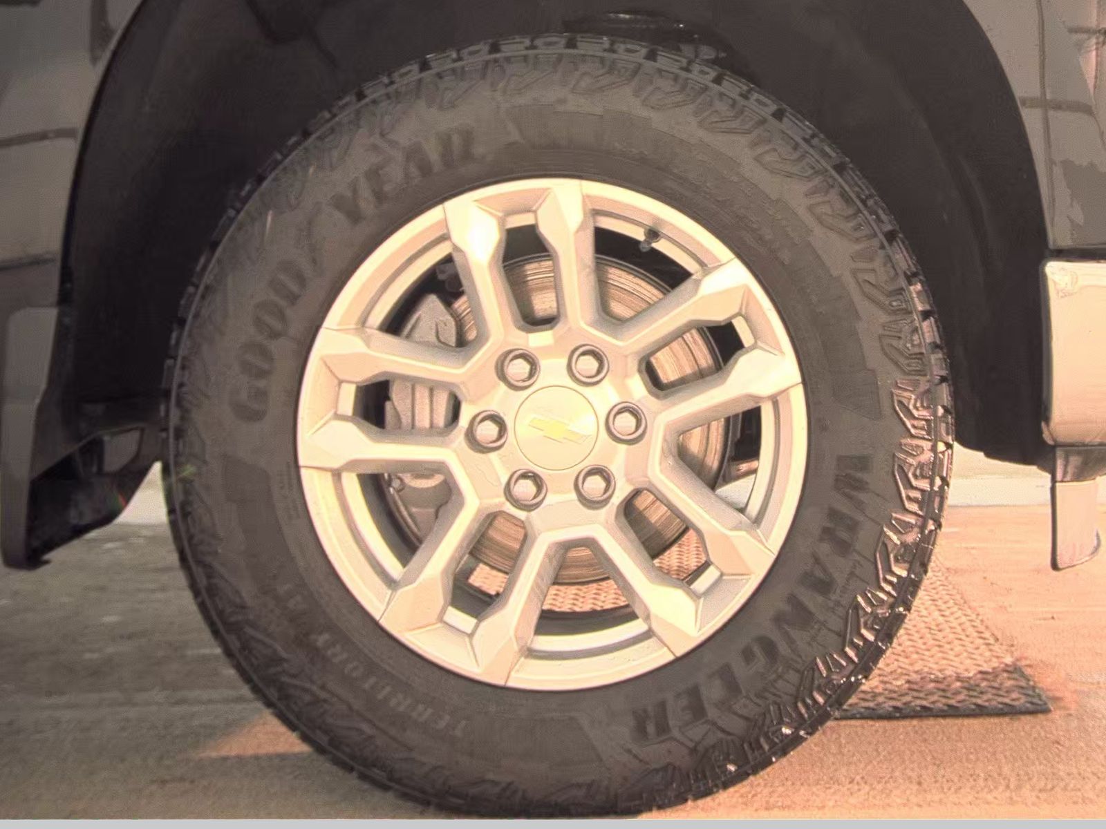 2023 Chevrolet Silverado 1500 LT AWD