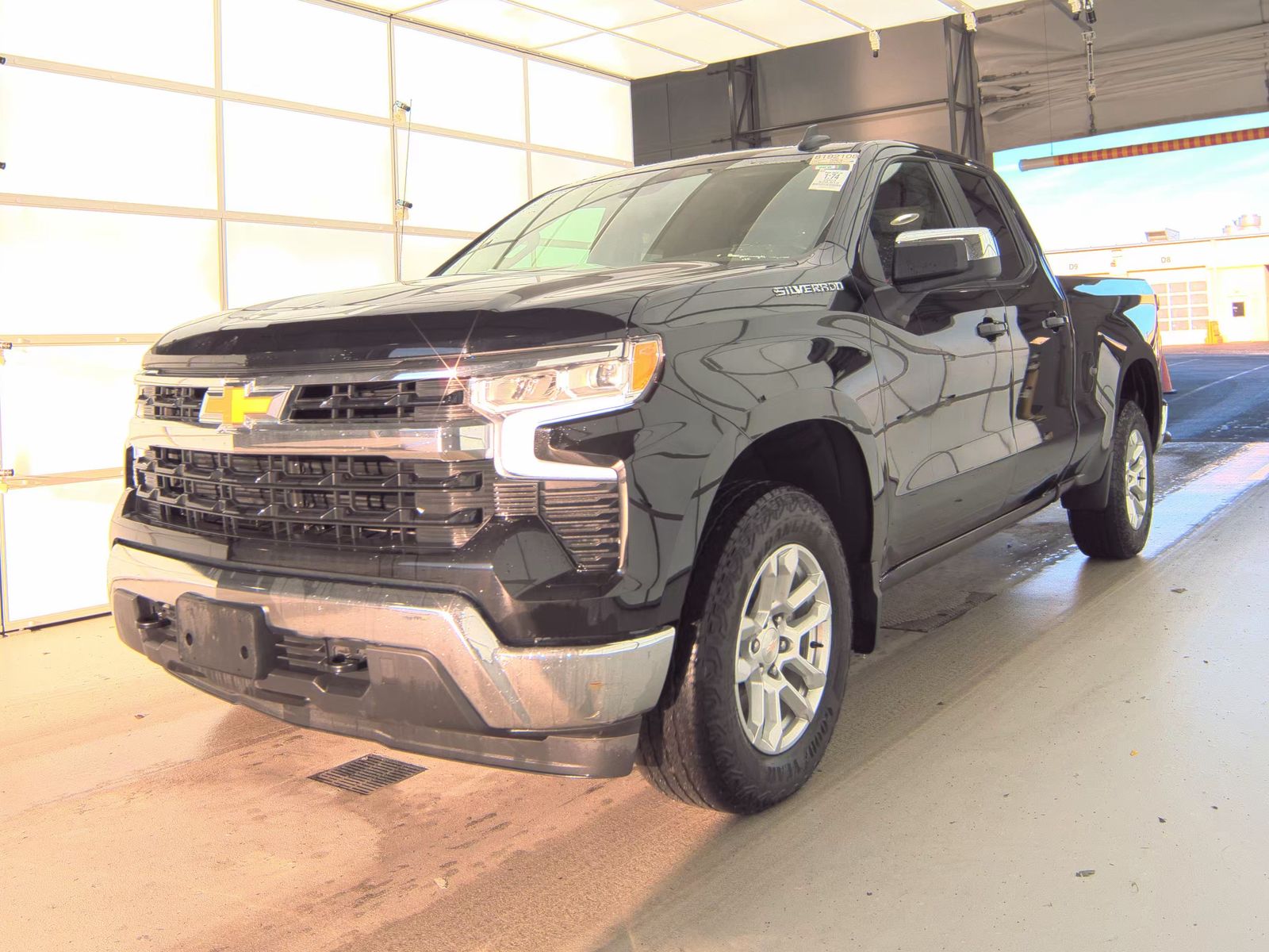 2023 Chevrolet Silverado 1500 LT AWD