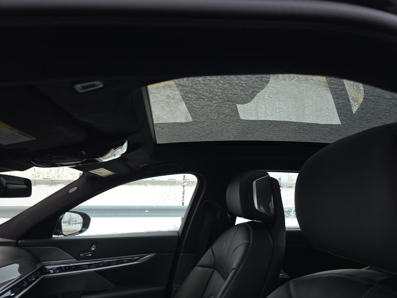 2023 BMW 7 Series 760i xDrive AWD