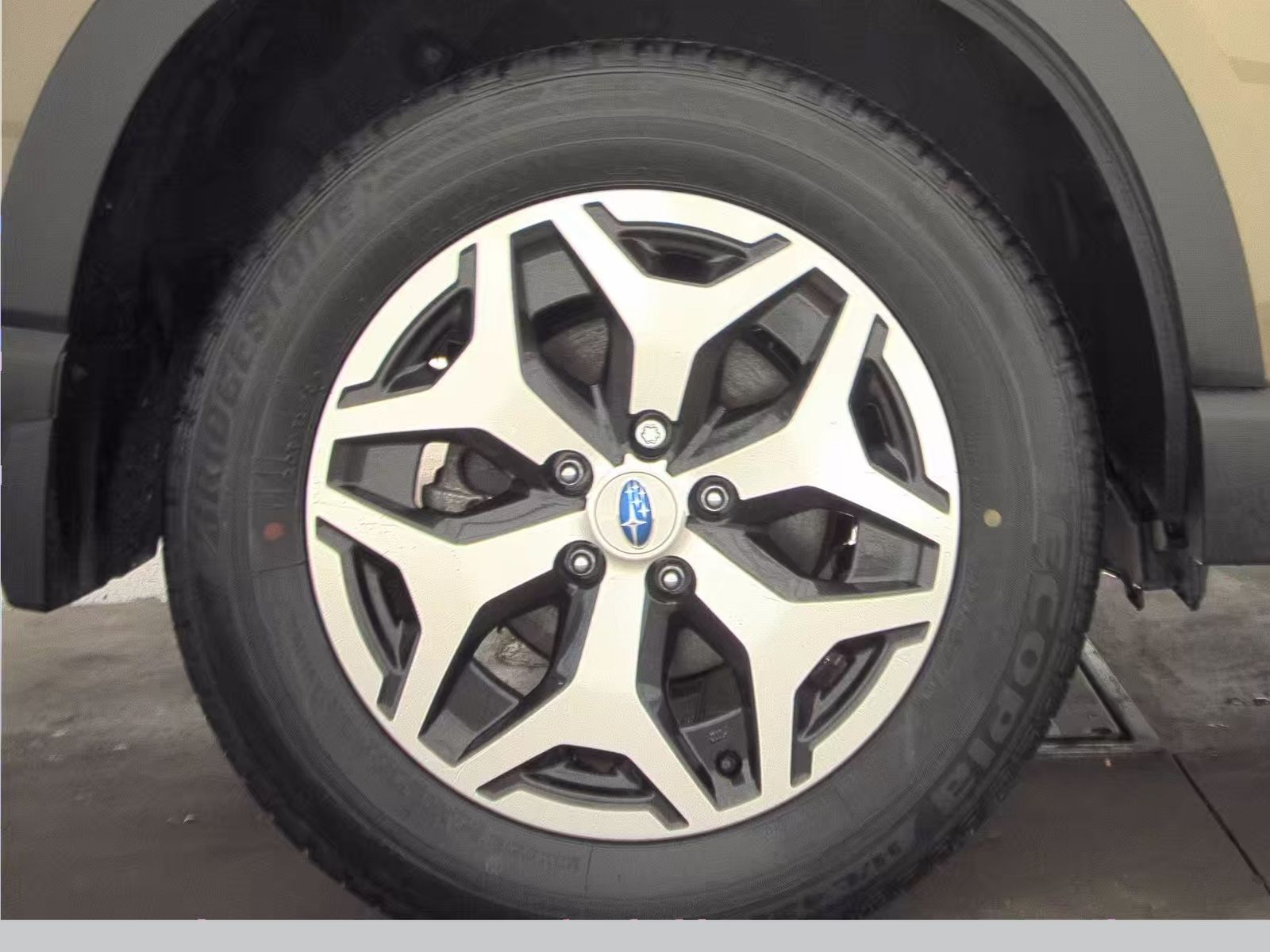 2023 Subaru Forester Premium AWD