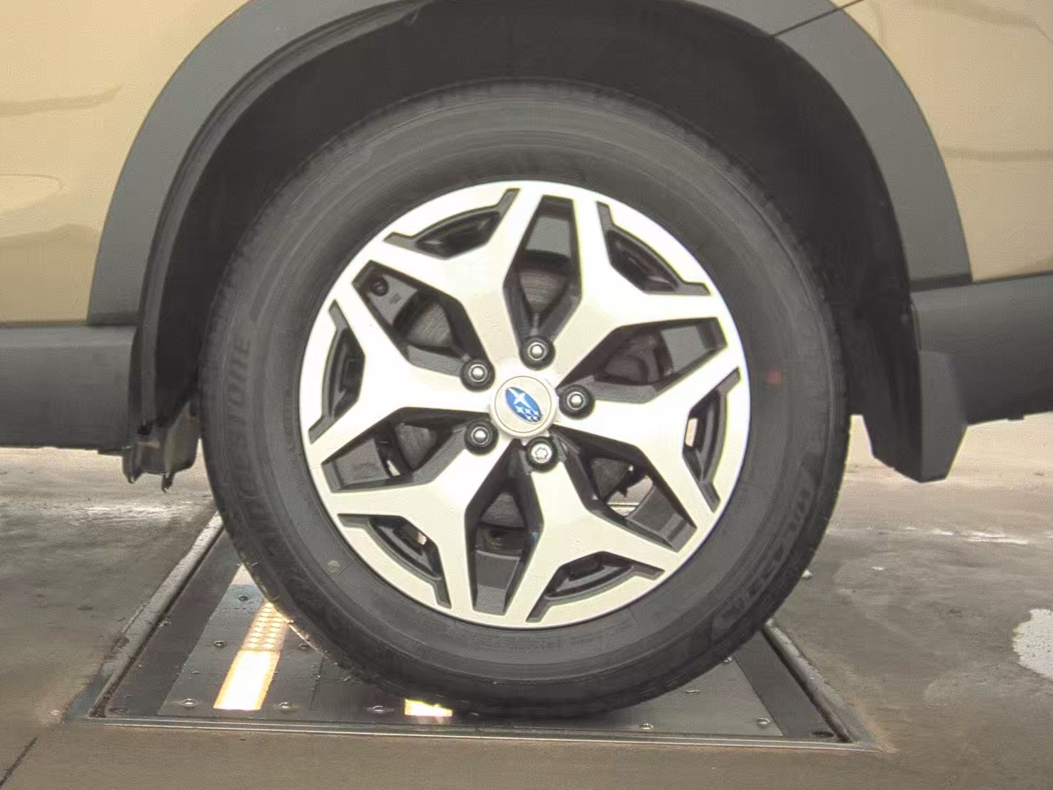 2023 Subaru Forester Premium AWD