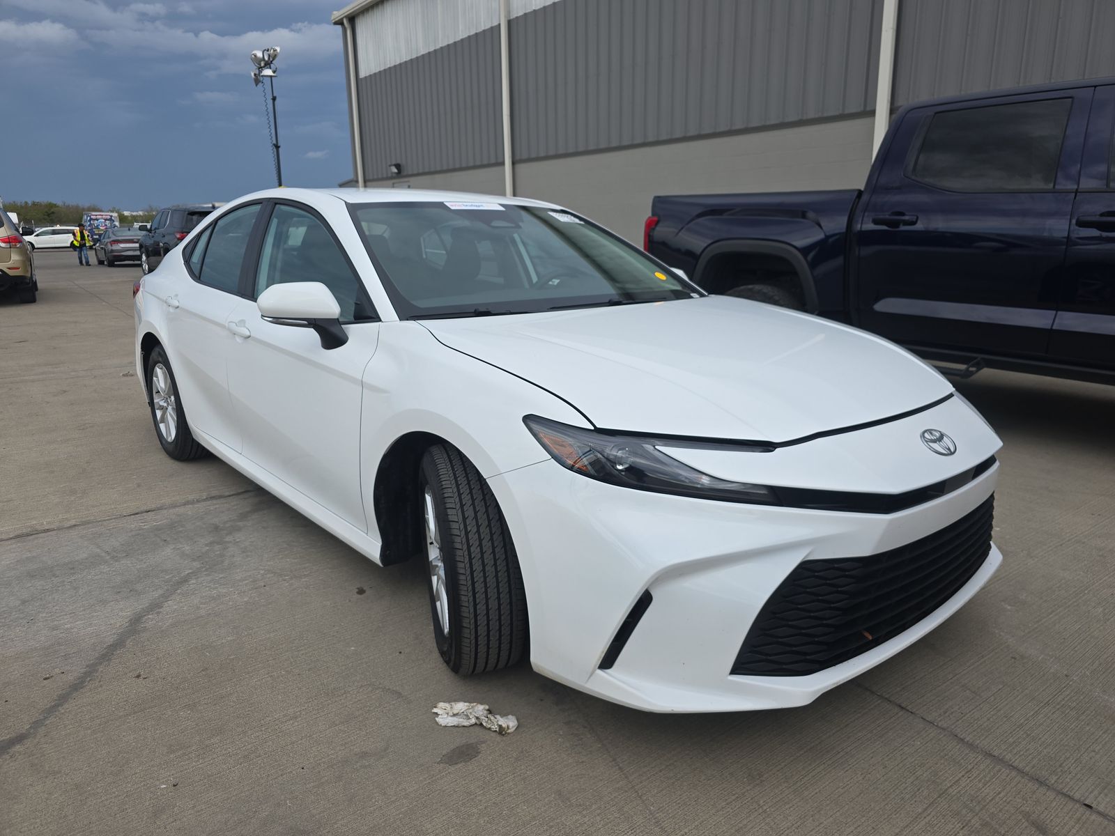 2025 Toyota Camry LE FWD