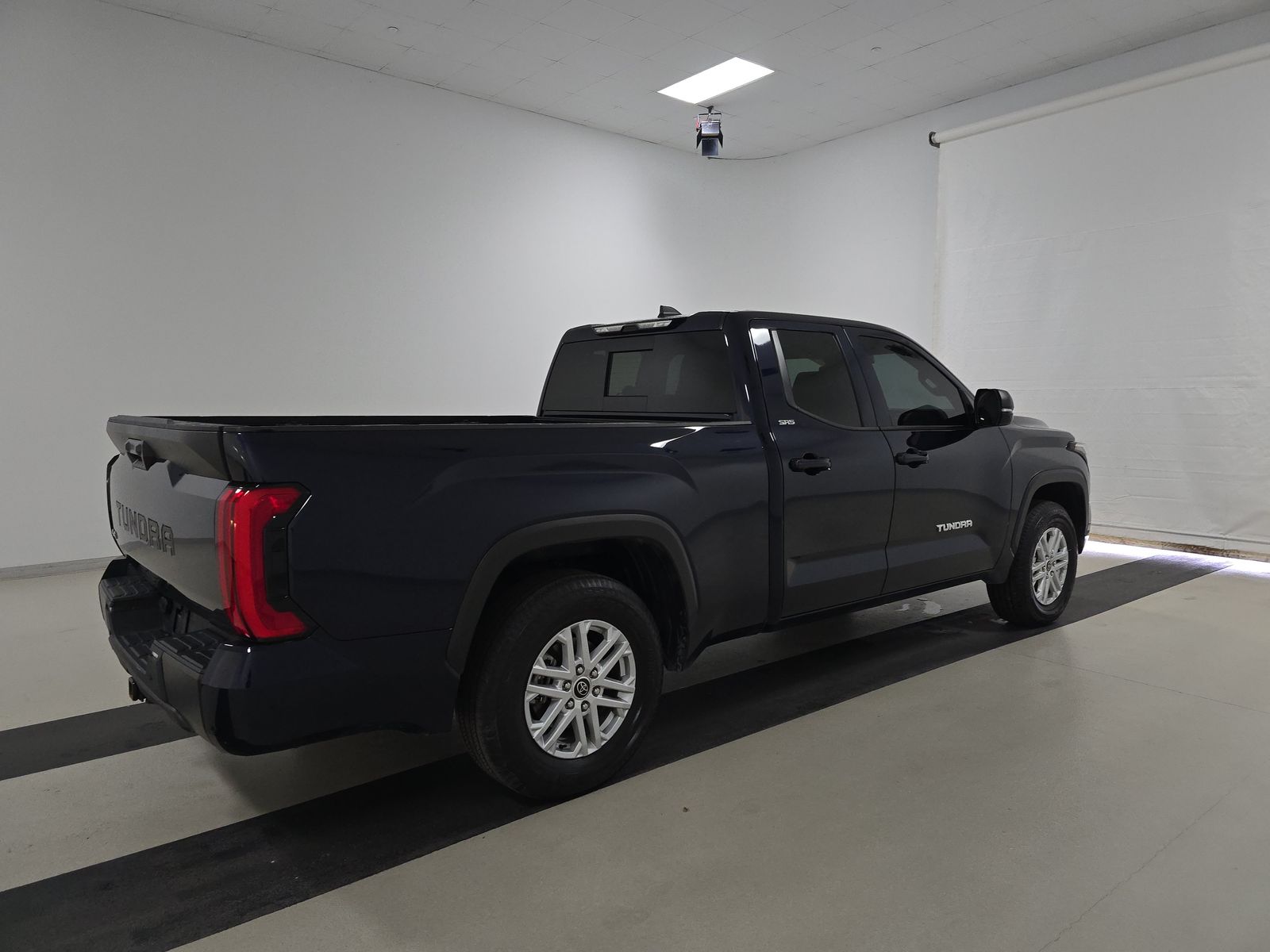 2024 Toyota Tundra SR5 AWD