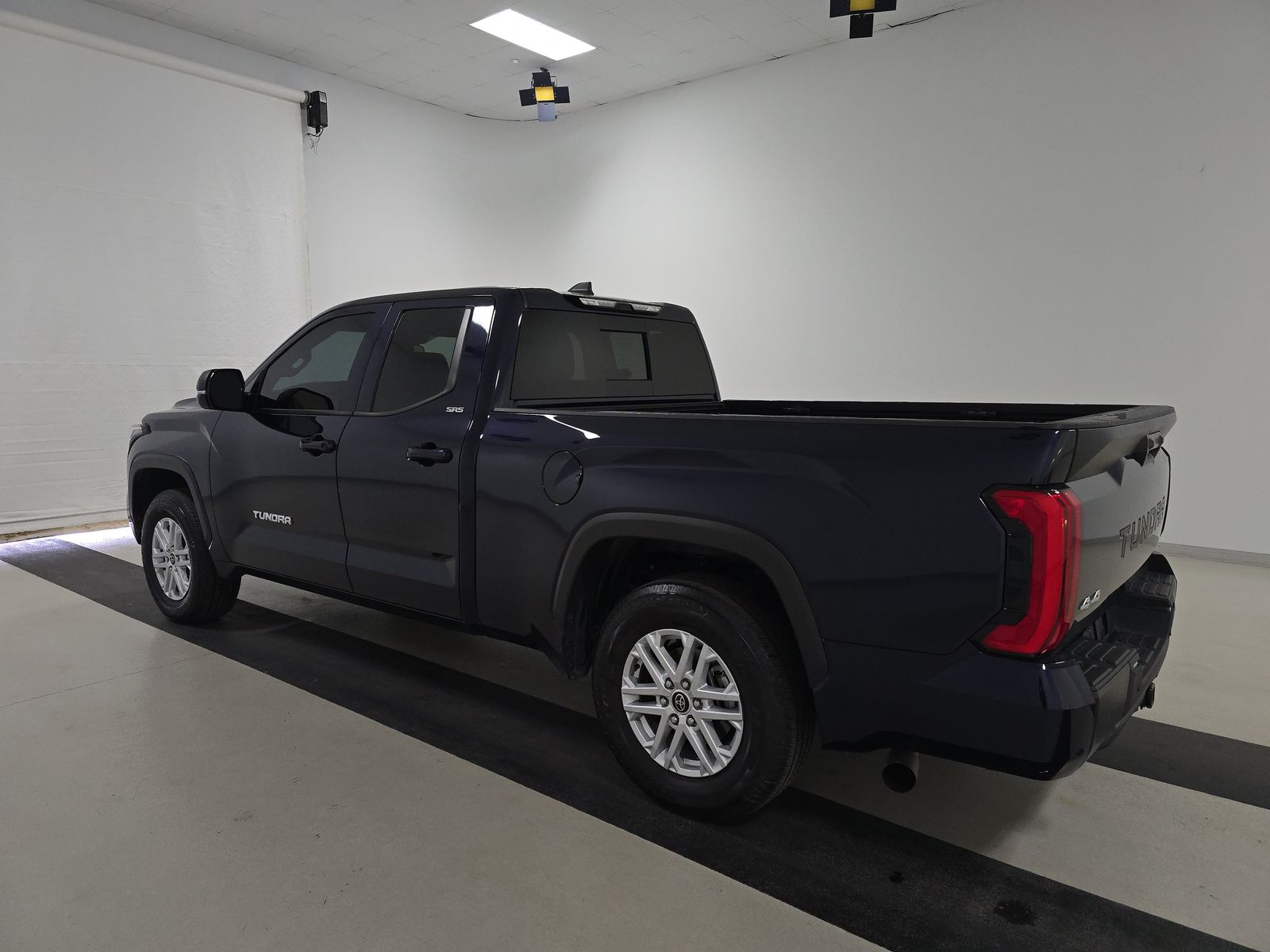 2024 Toyota Tundra SR5 AWD