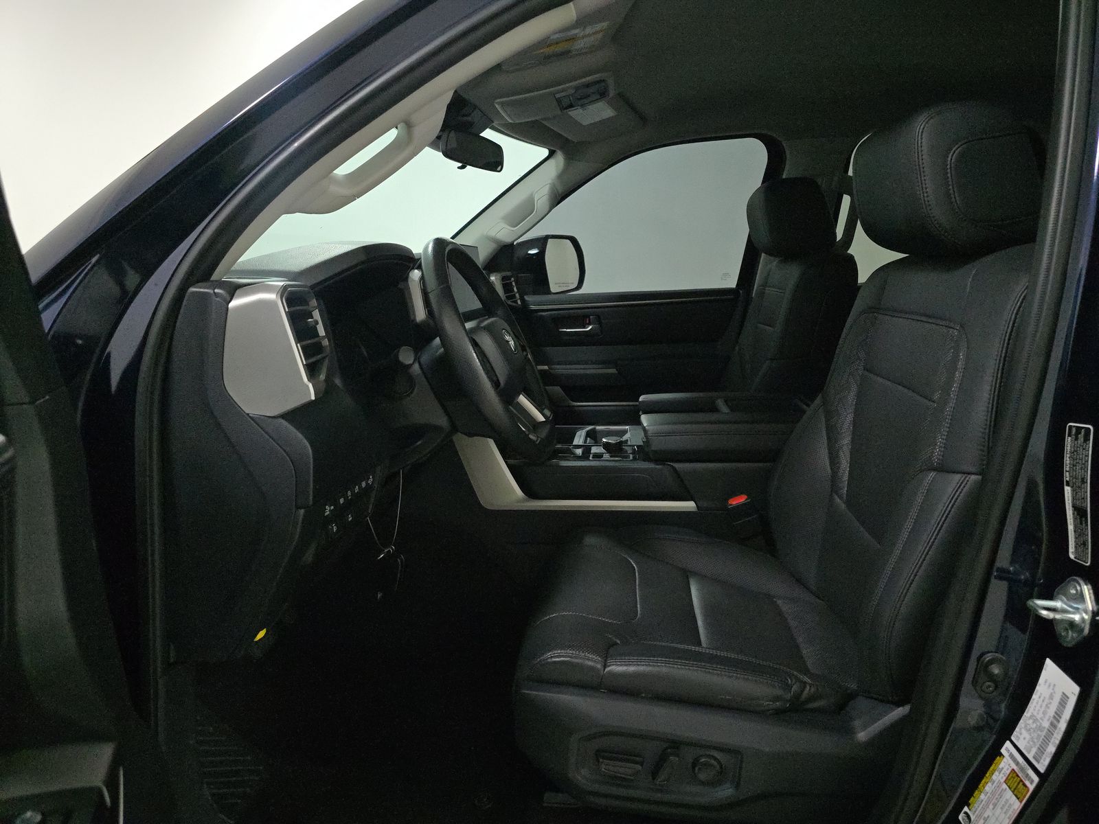 2024 Toyota Tundra SR5 AWD