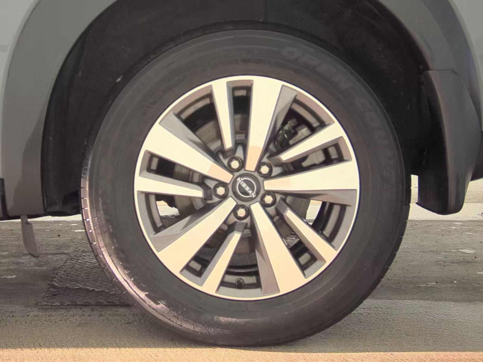 2022 Nissan Pathfinder SL AWD