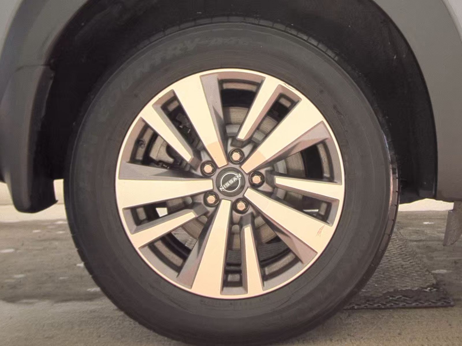 2022 Nissan Pathfinder SL AWD