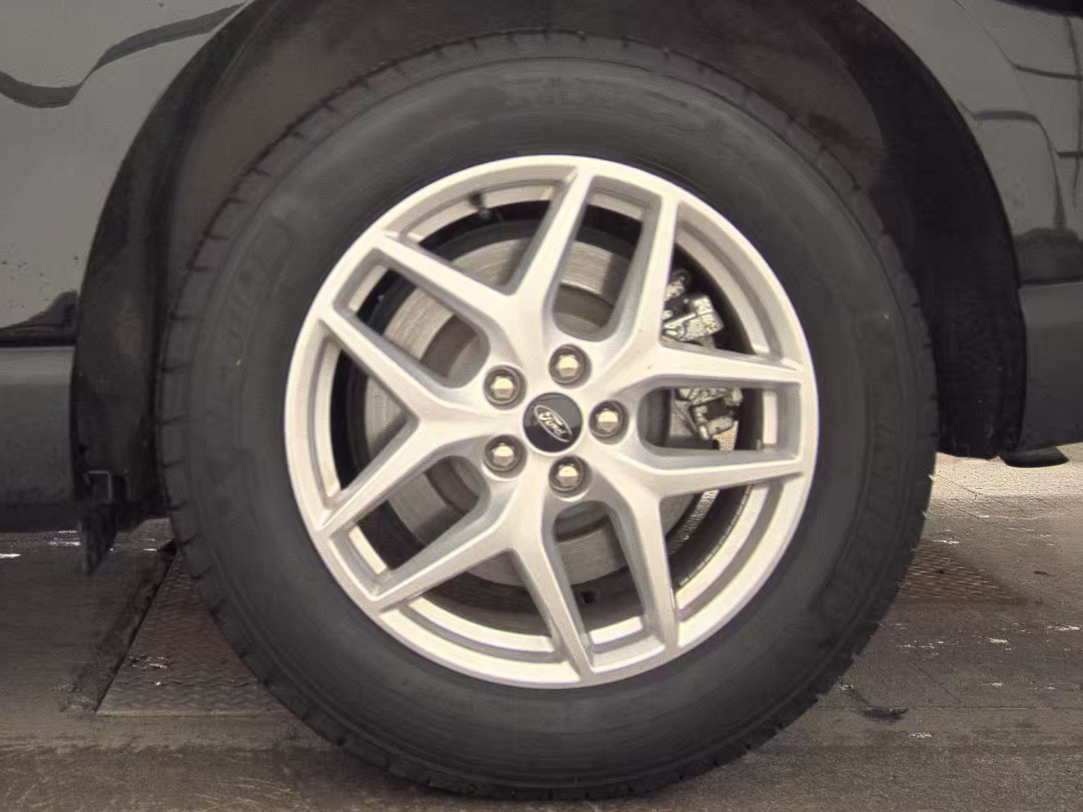 2024 Ford Edge SEL AWD