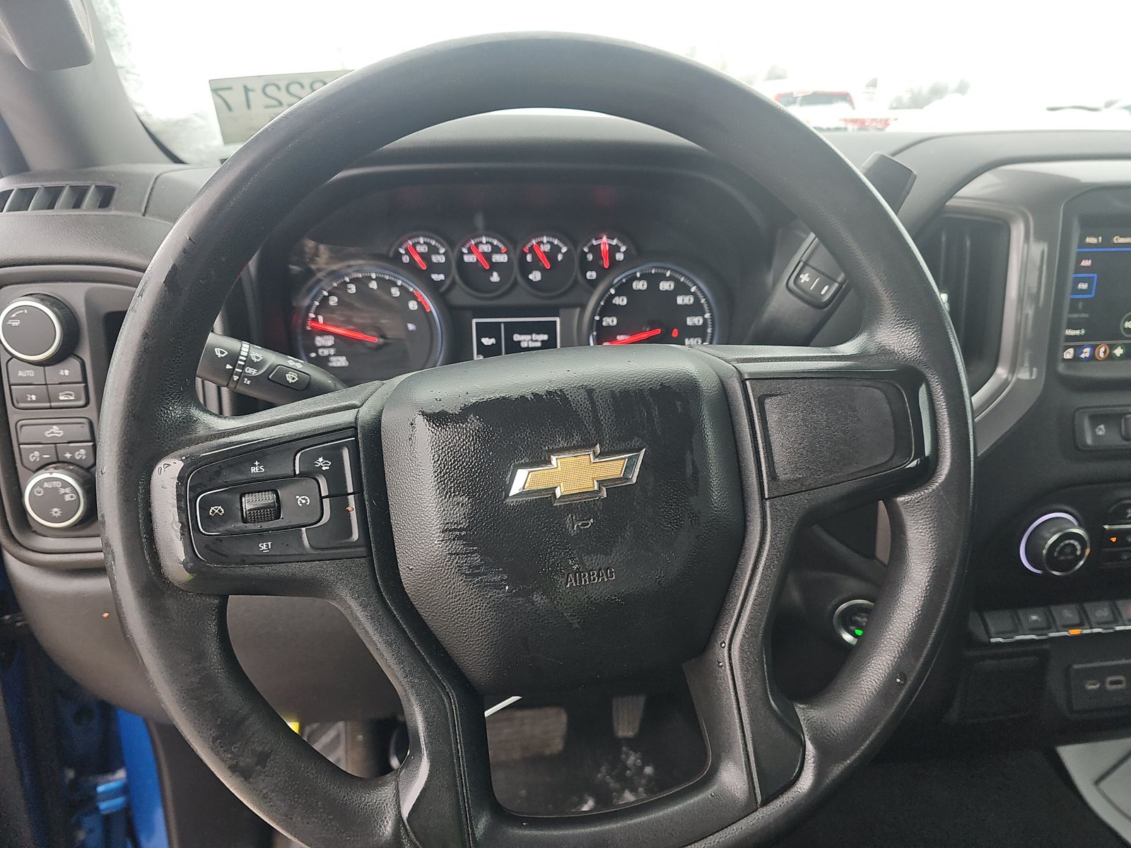 2022 Chevrolet Silverado 1500 Custom AWD