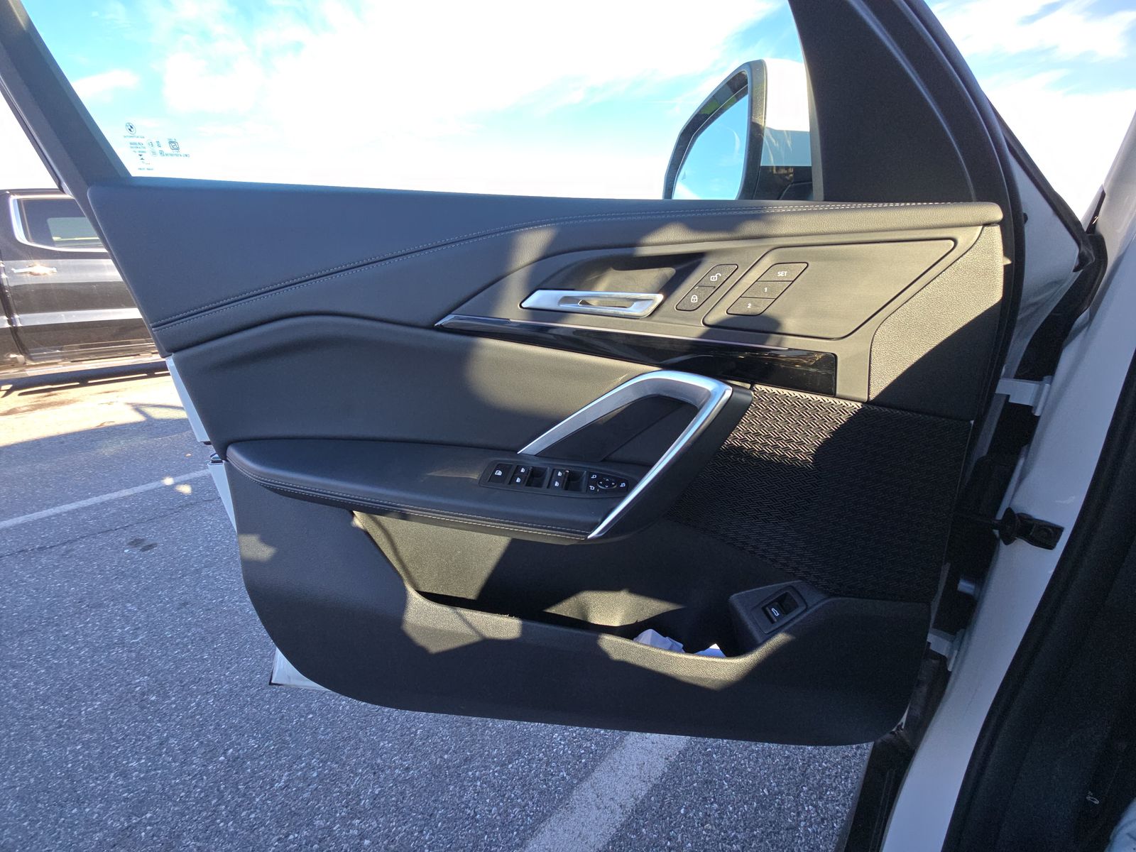 2025 BMW X1 xDrive28i AWD