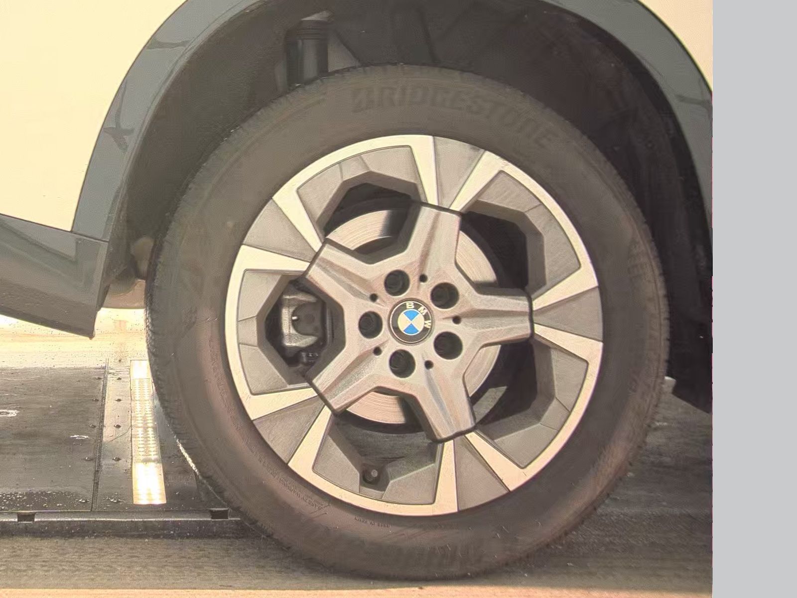 2025 BMW X1 xDrive28i AWD