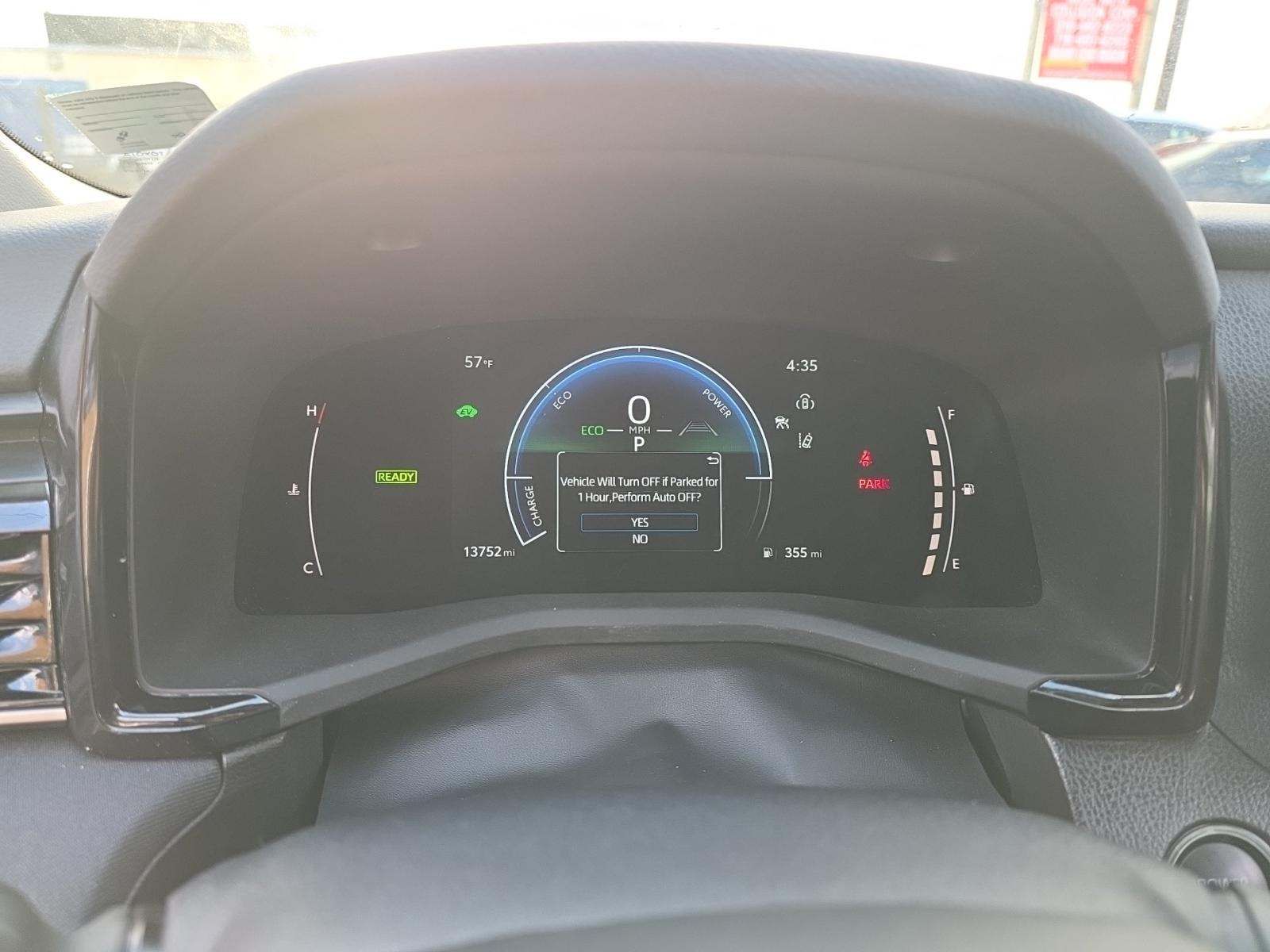 2025 Toyota Camry LE FWD