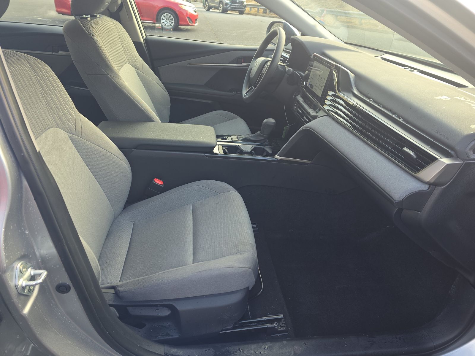 2025 Toyota Camry LE FWD