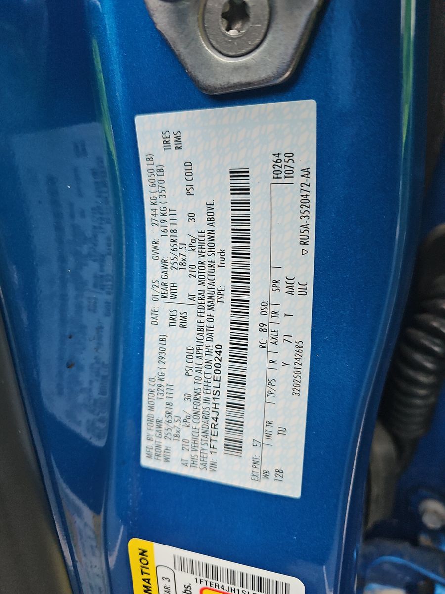 2025 Ford Ranger LARIAT RWD