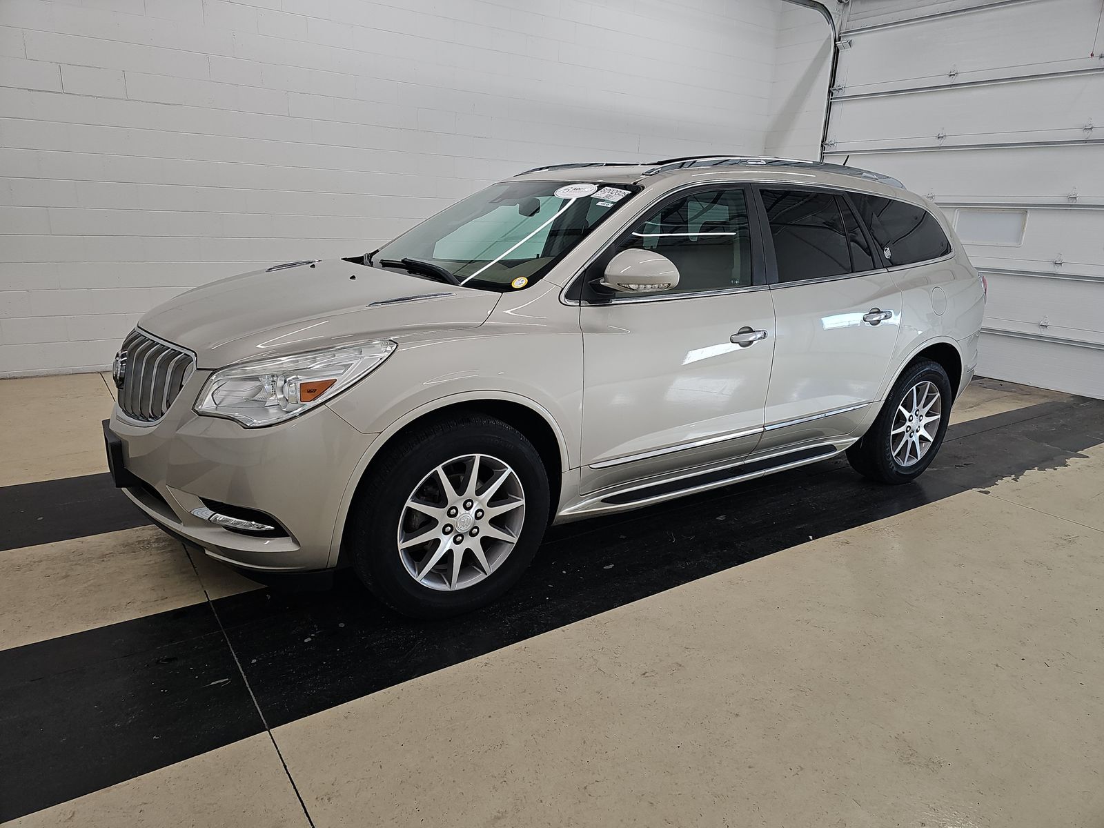 2016 Buick Enclave Leather's photo