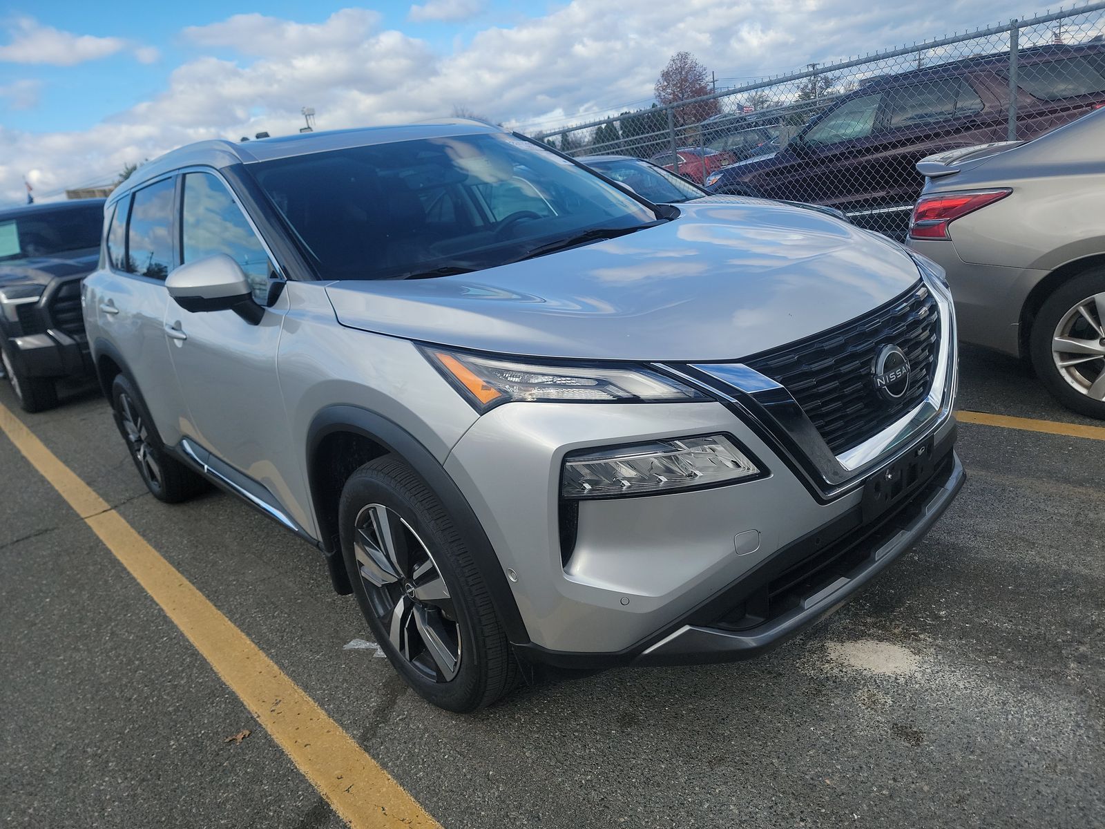 2023 Nissan Rogue SL AWD