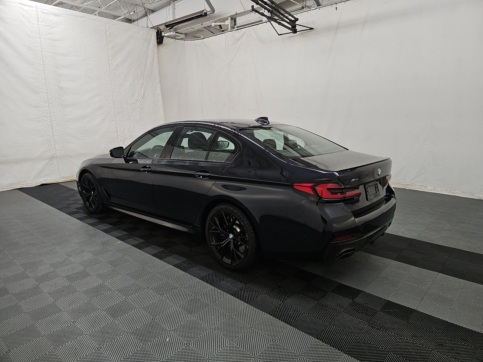 2023 BMW 5 Series 540i xDrive AWD