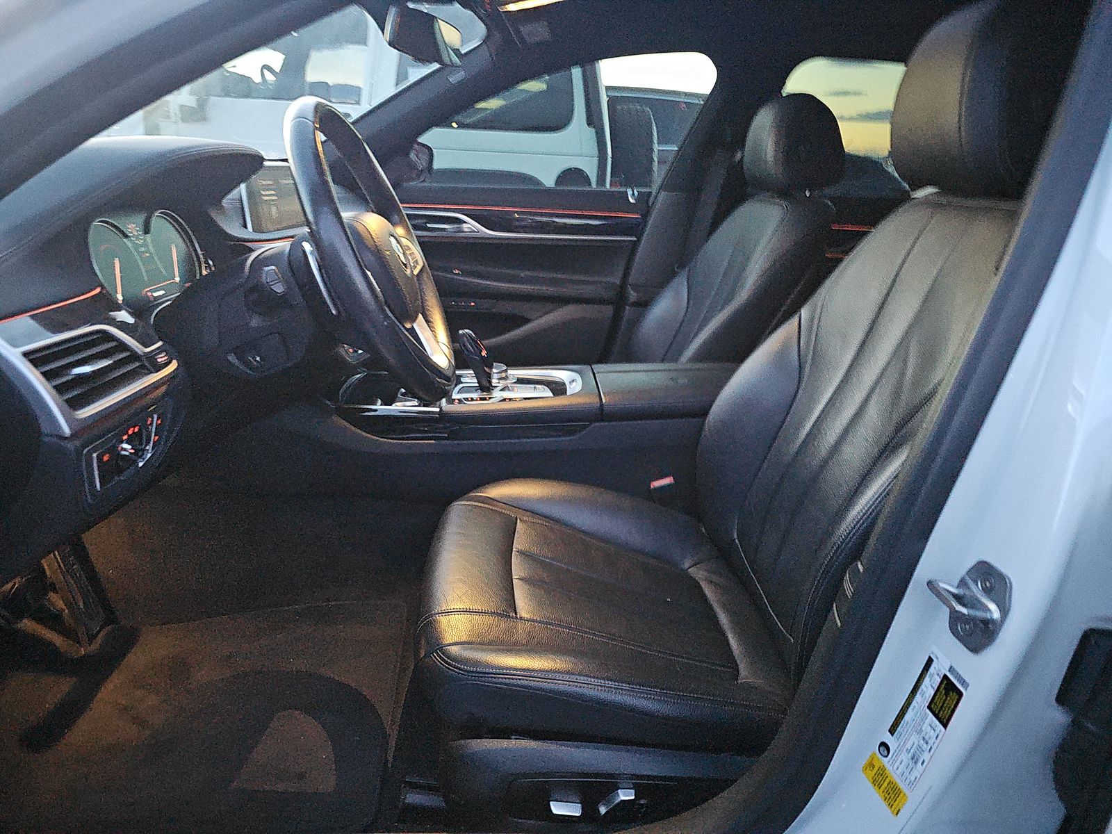 2019 BMW 7 Series 740i RWD