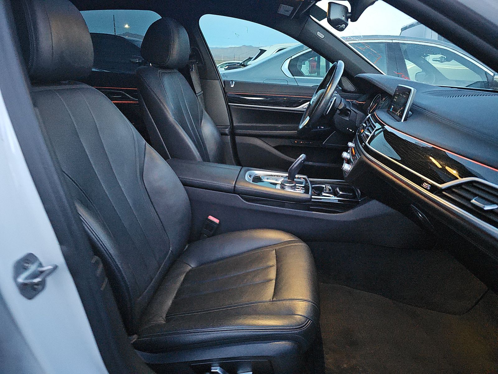 2019 BMW 7 Series 740i RWD