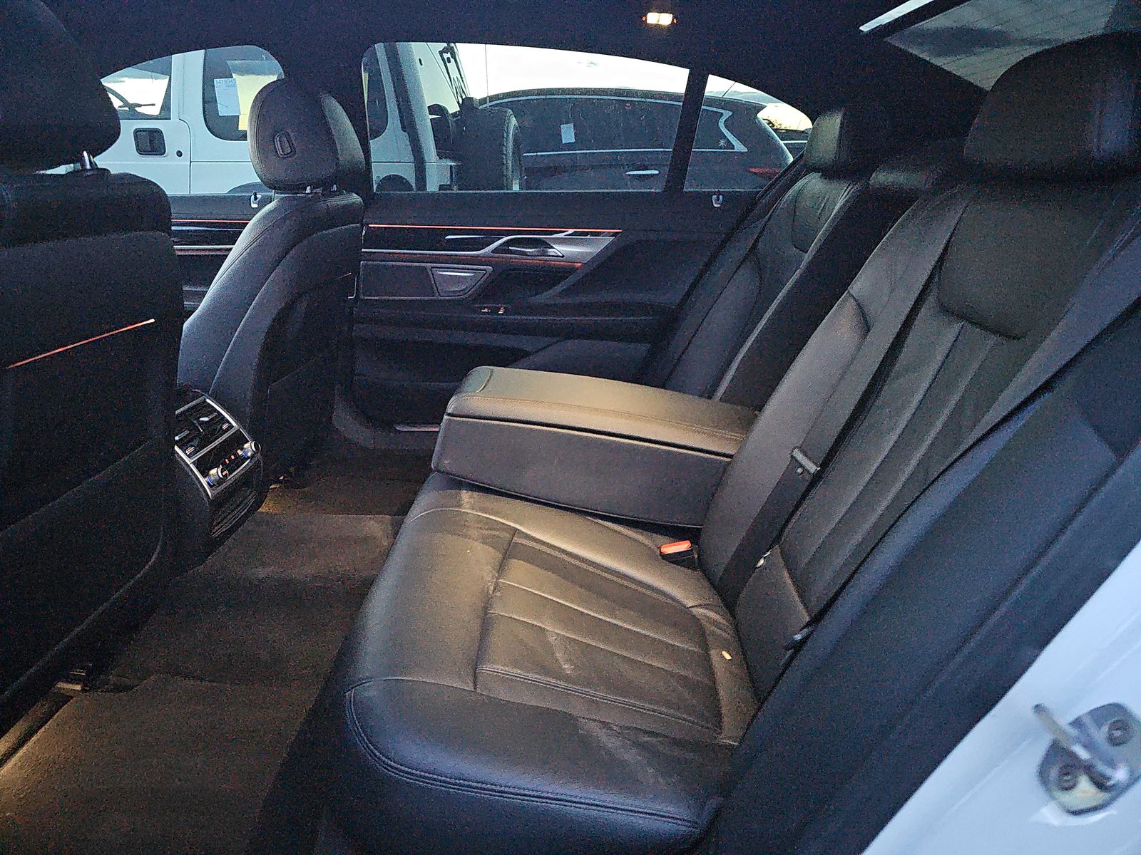 2019 BMW 7 Series 740i RWD