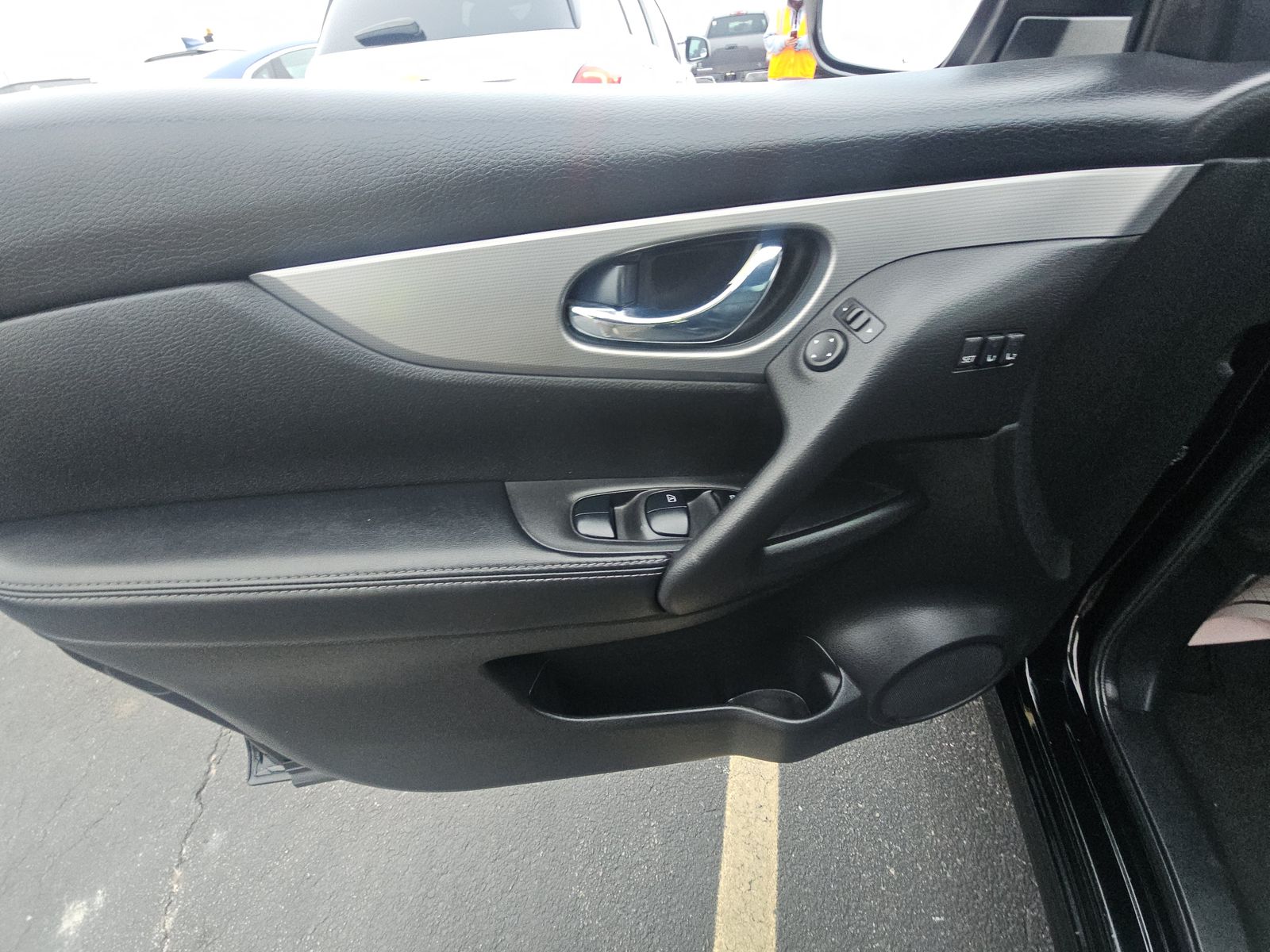 2020 Nissan Rogue Sport SL FWD