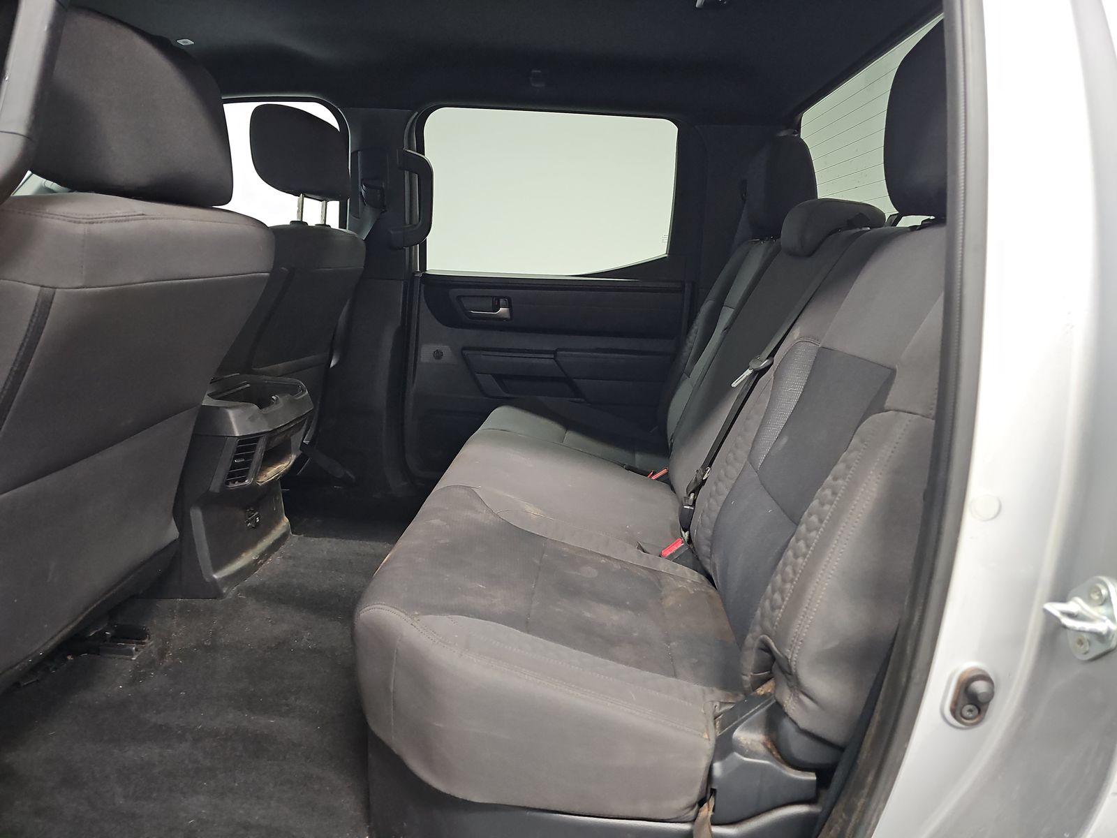 2025 Toyota Tundra SR5 AWD