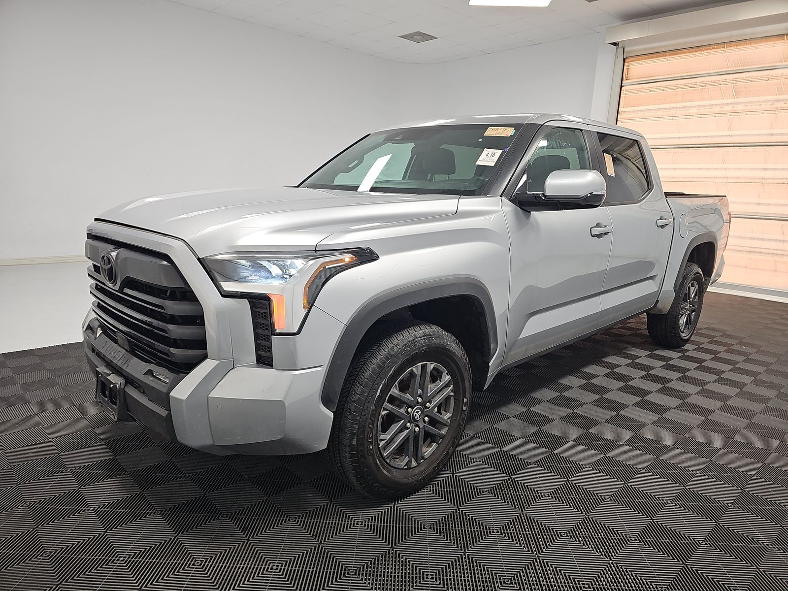 2025 Toyota Tundra SR5 AWD