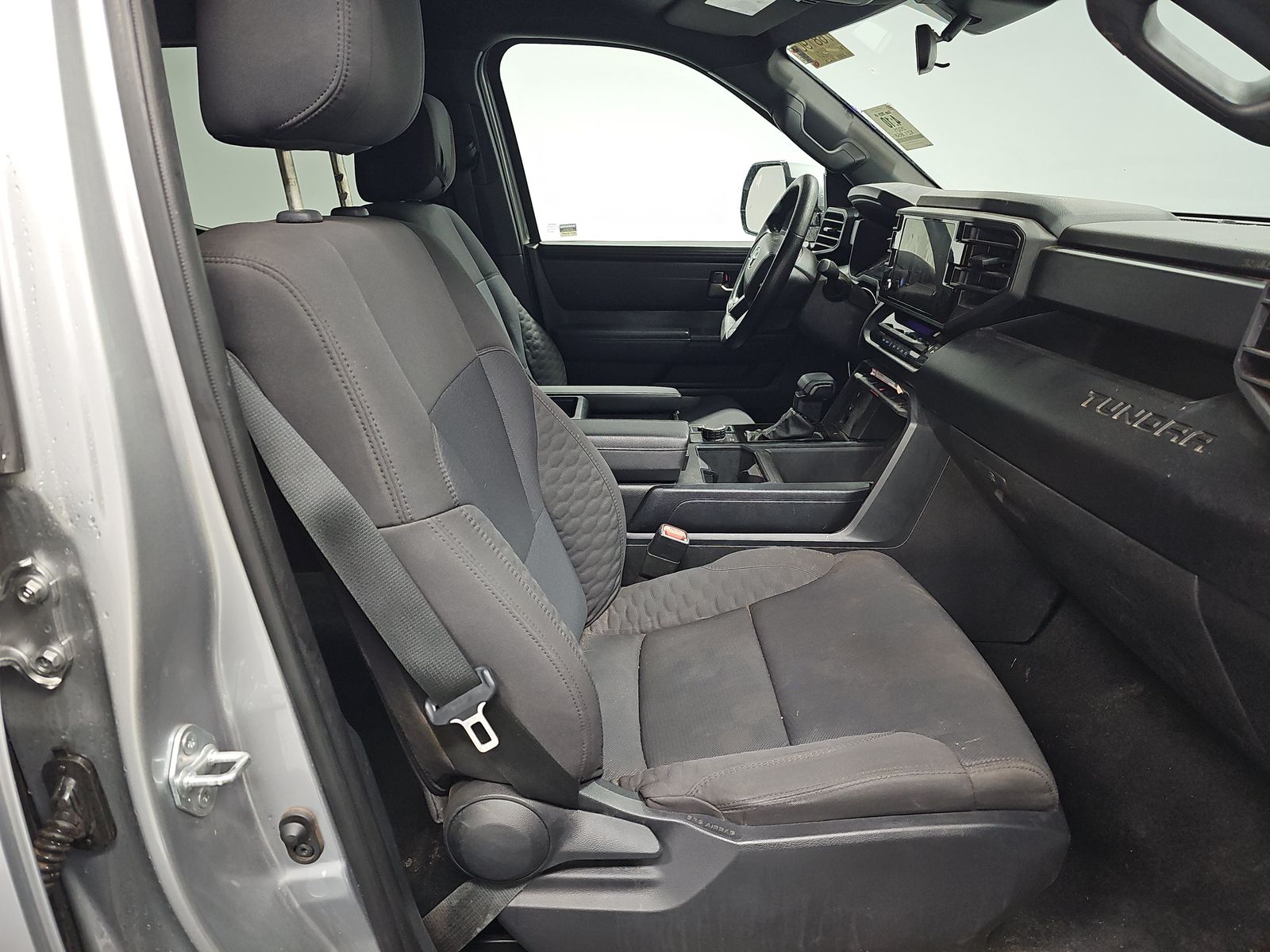 2025 Toyota Tundra SR5 AWD