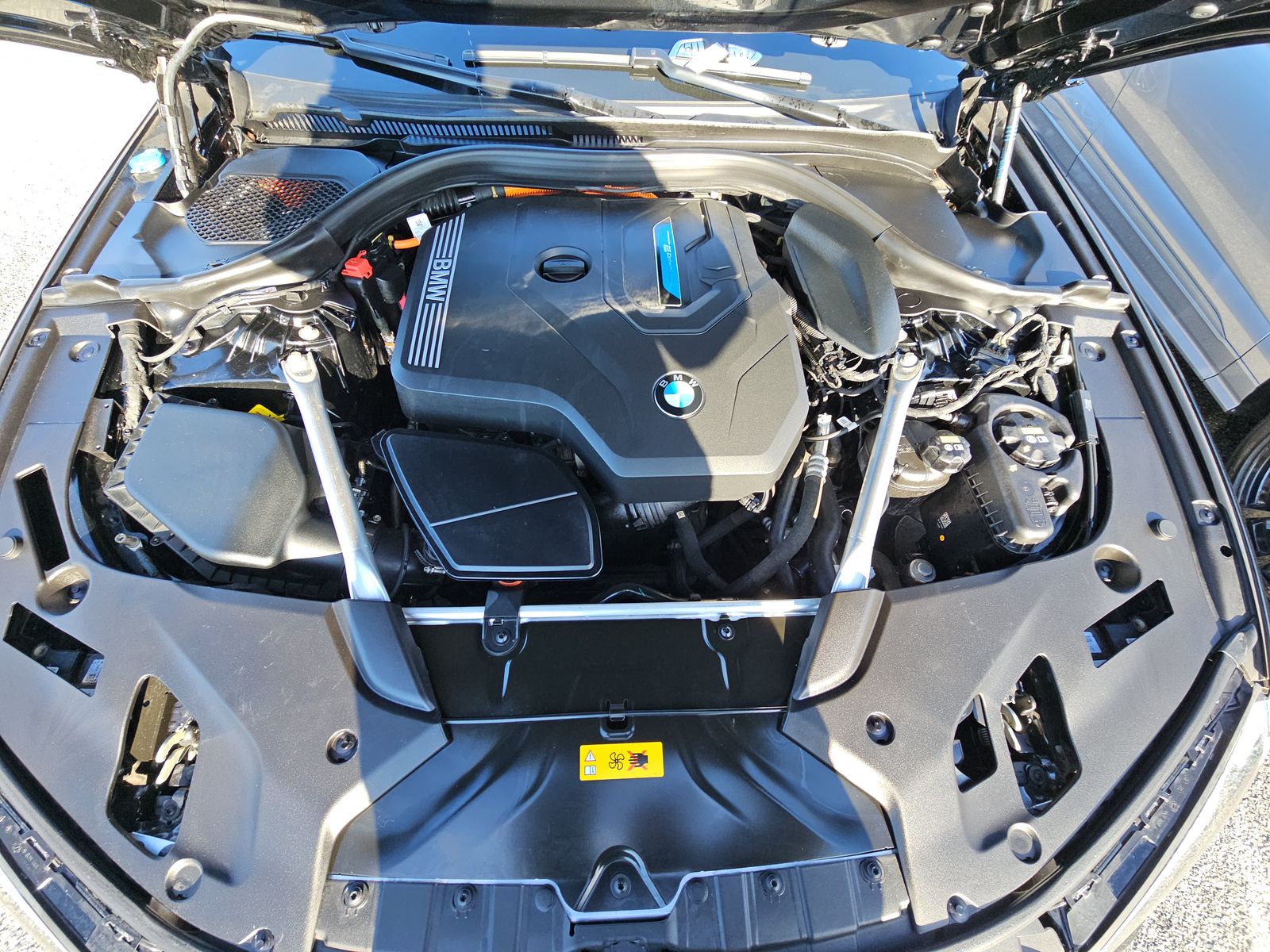 2023 BMW 5 Series 530e xDrive AWD