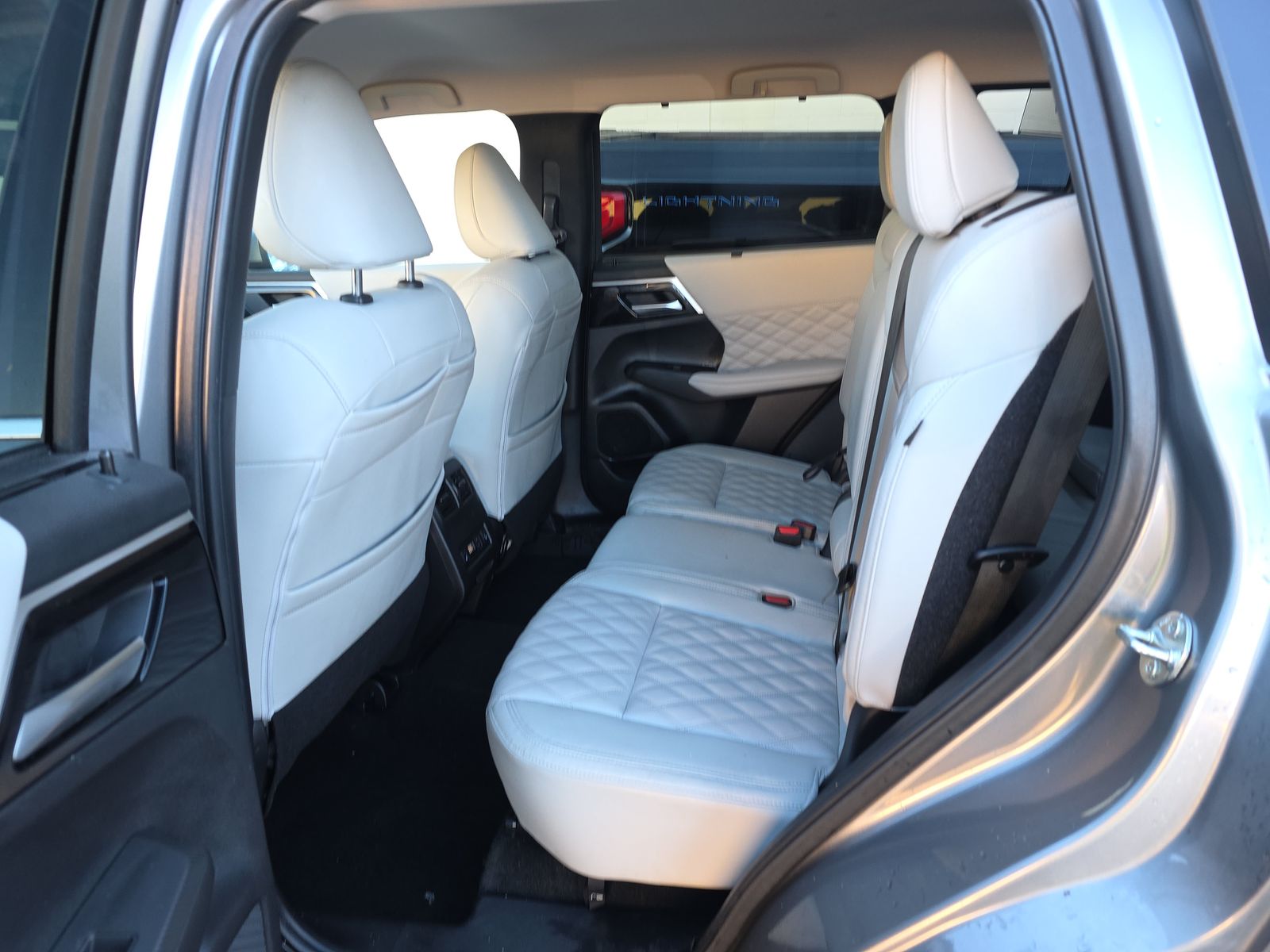 2024 Mitsubishi Outlander SEL AWD