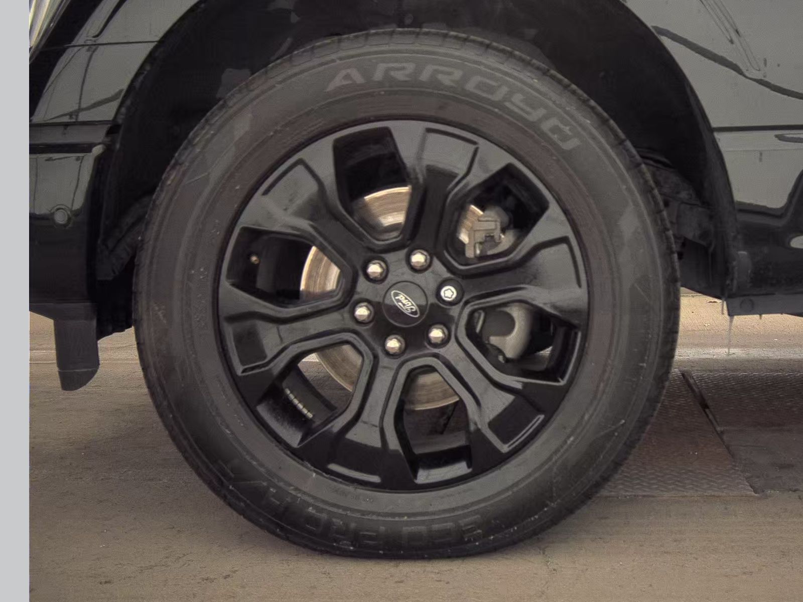 2023 Ford F-150 Lariat AWD