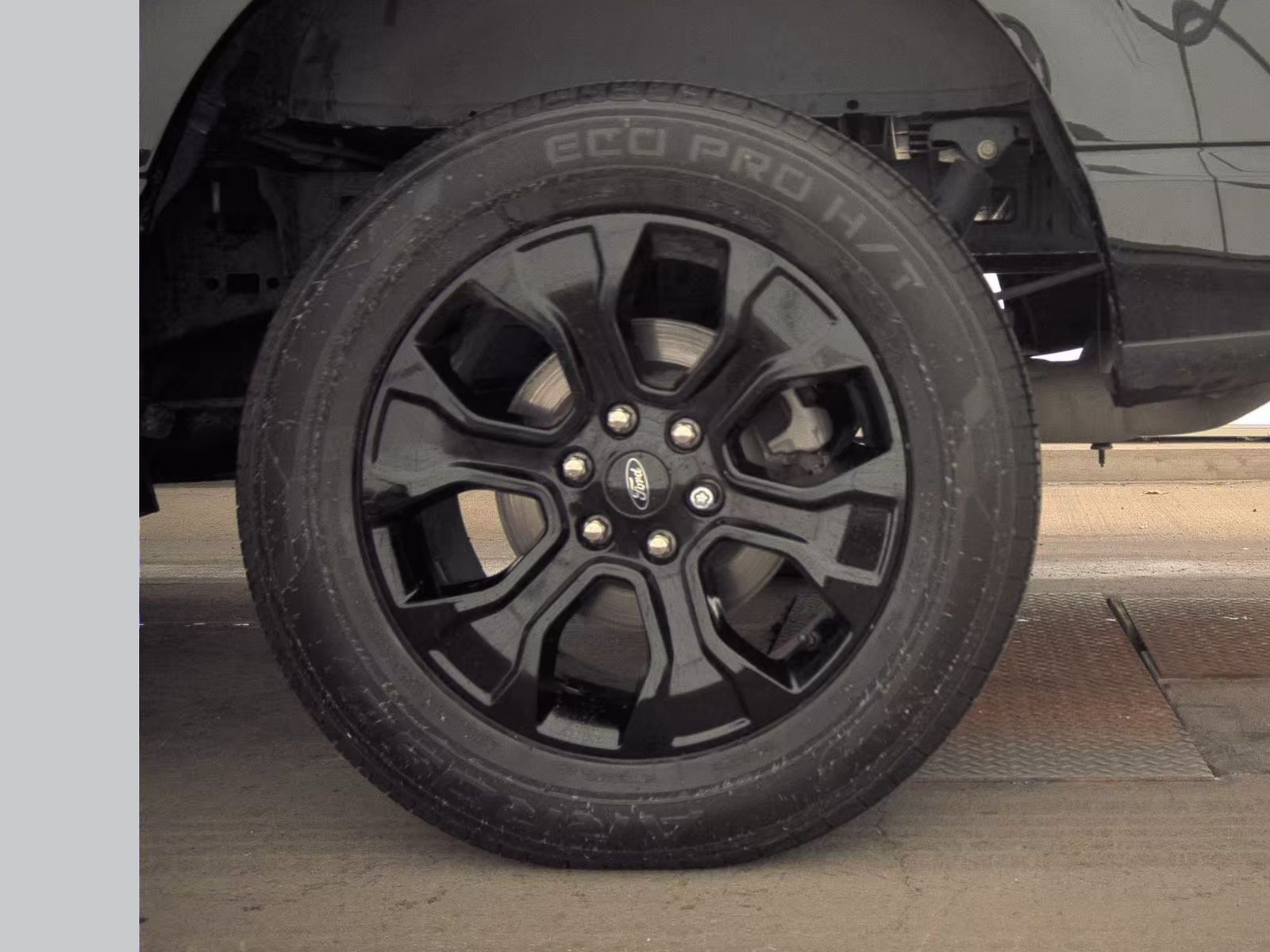 2023 Ford F-150 Lariat AWD