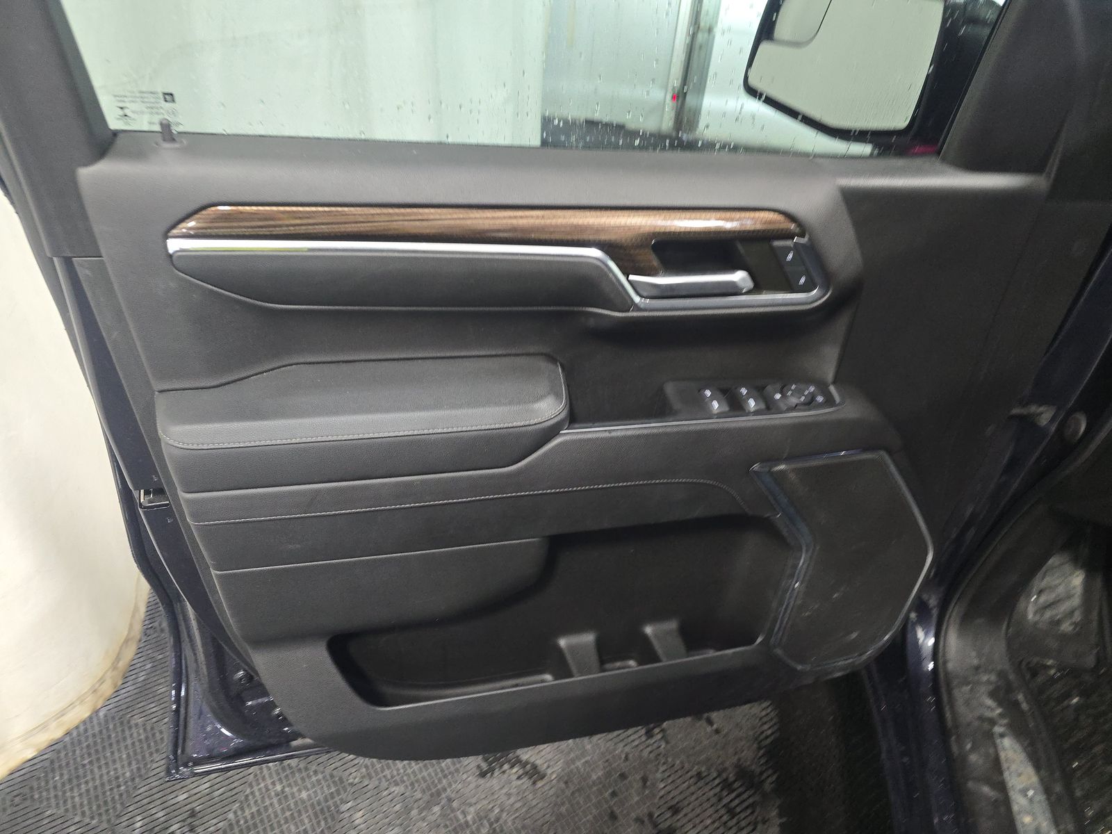 2023 Chevrolet Silverado 1500 RST AWD