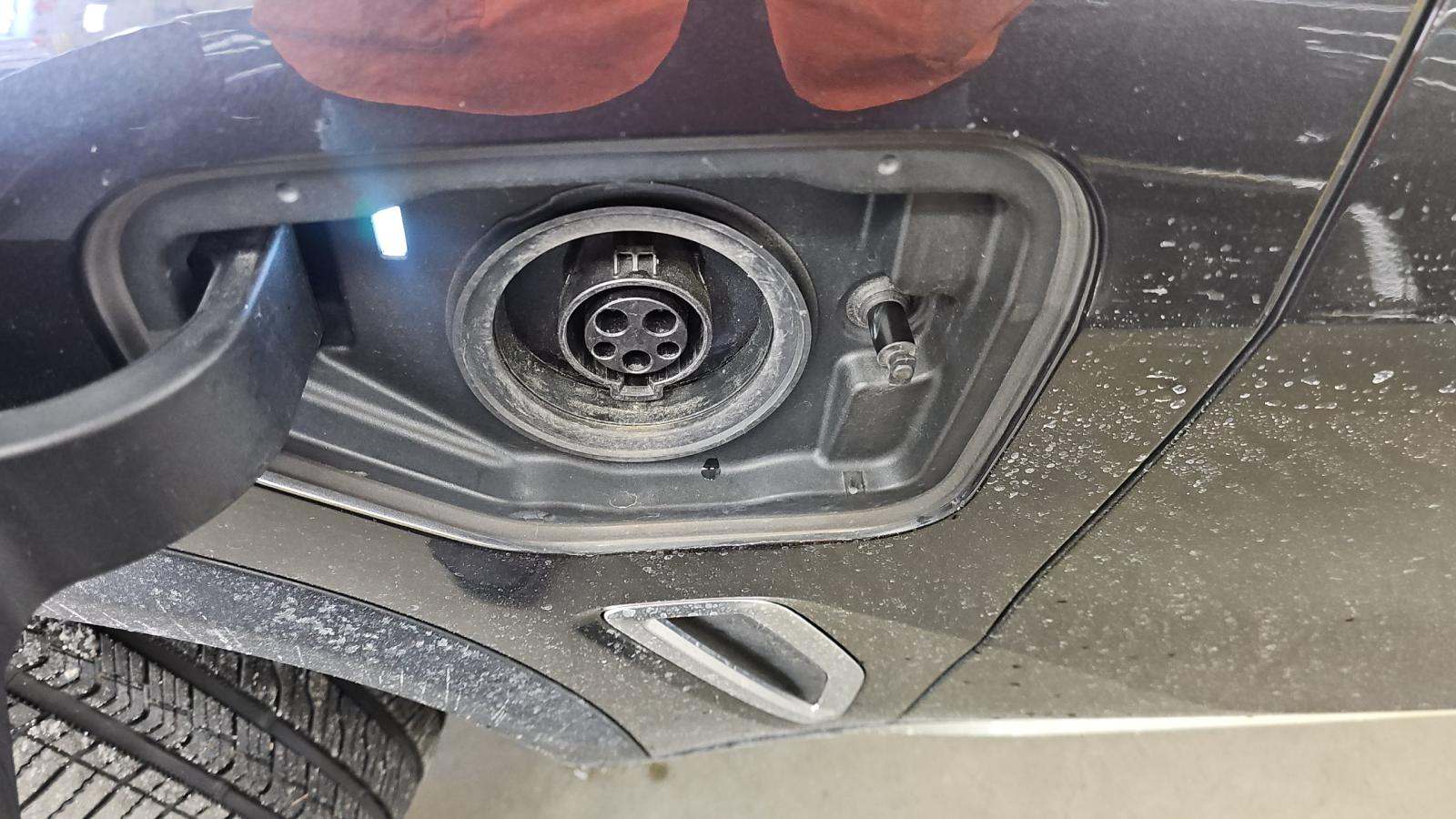 2022 BMW X5 xDrive45e AWD