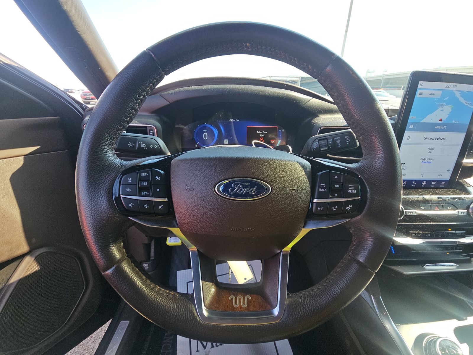 2022 Ford Explorer King Ranch RWD