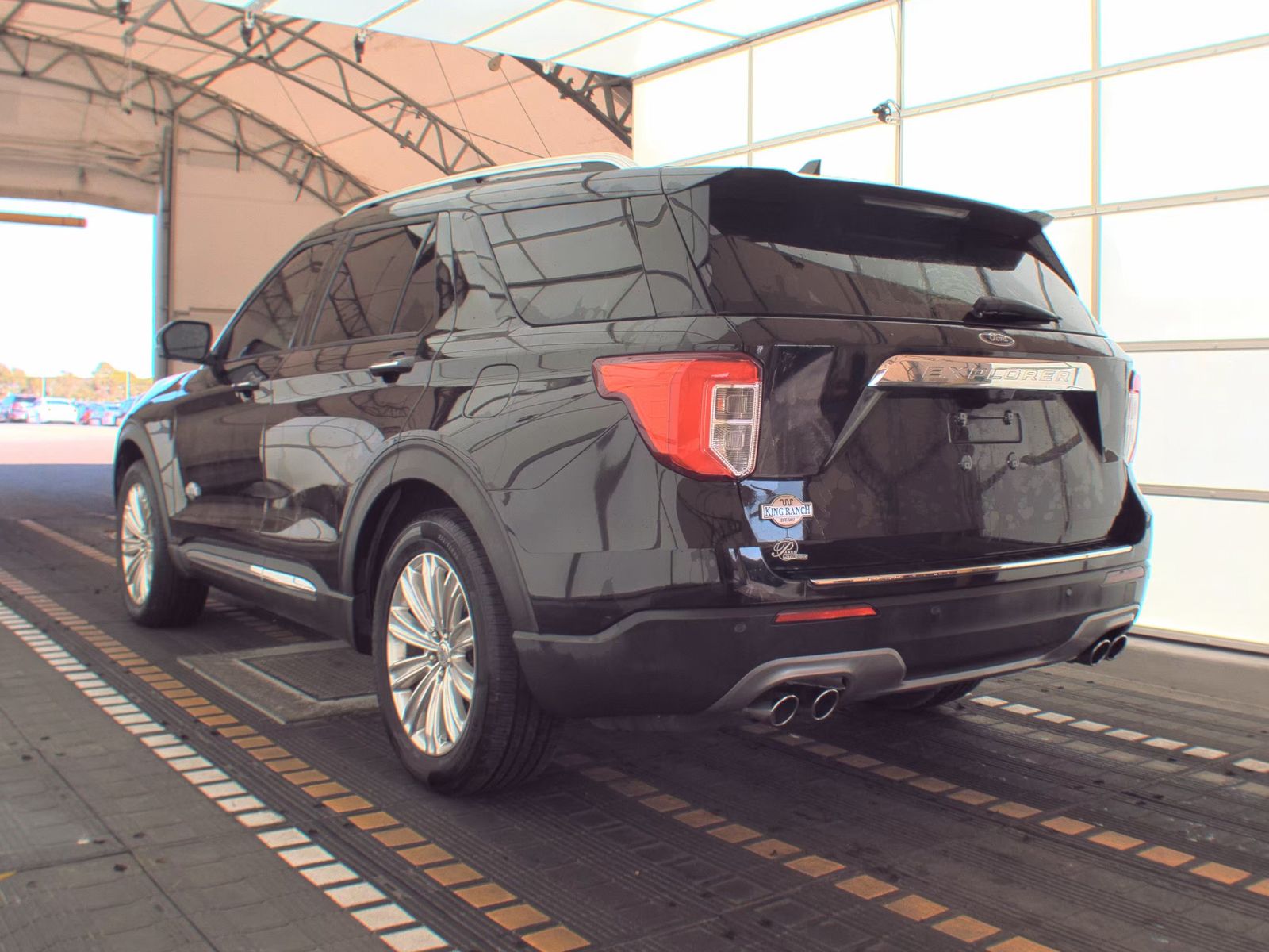 2022 Ford Explorer King Ranch RWD