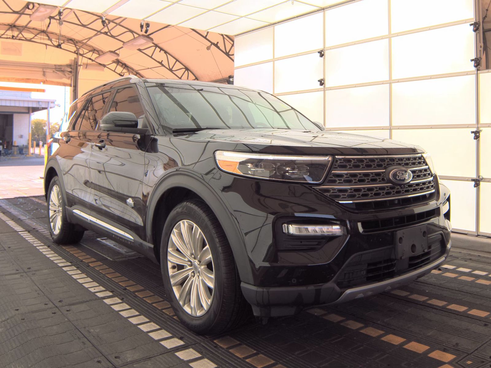 2022 Ford Explorer King Ranch RWD