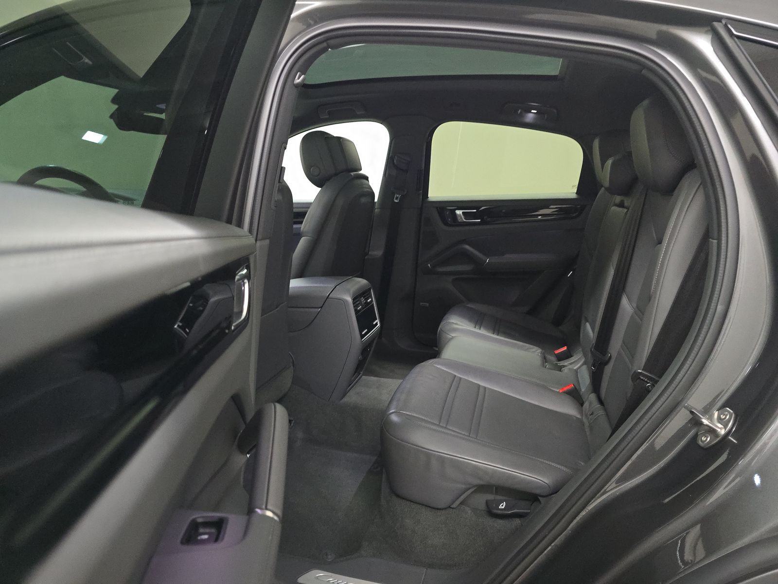 2022 Porsche Cayenne Base AWD