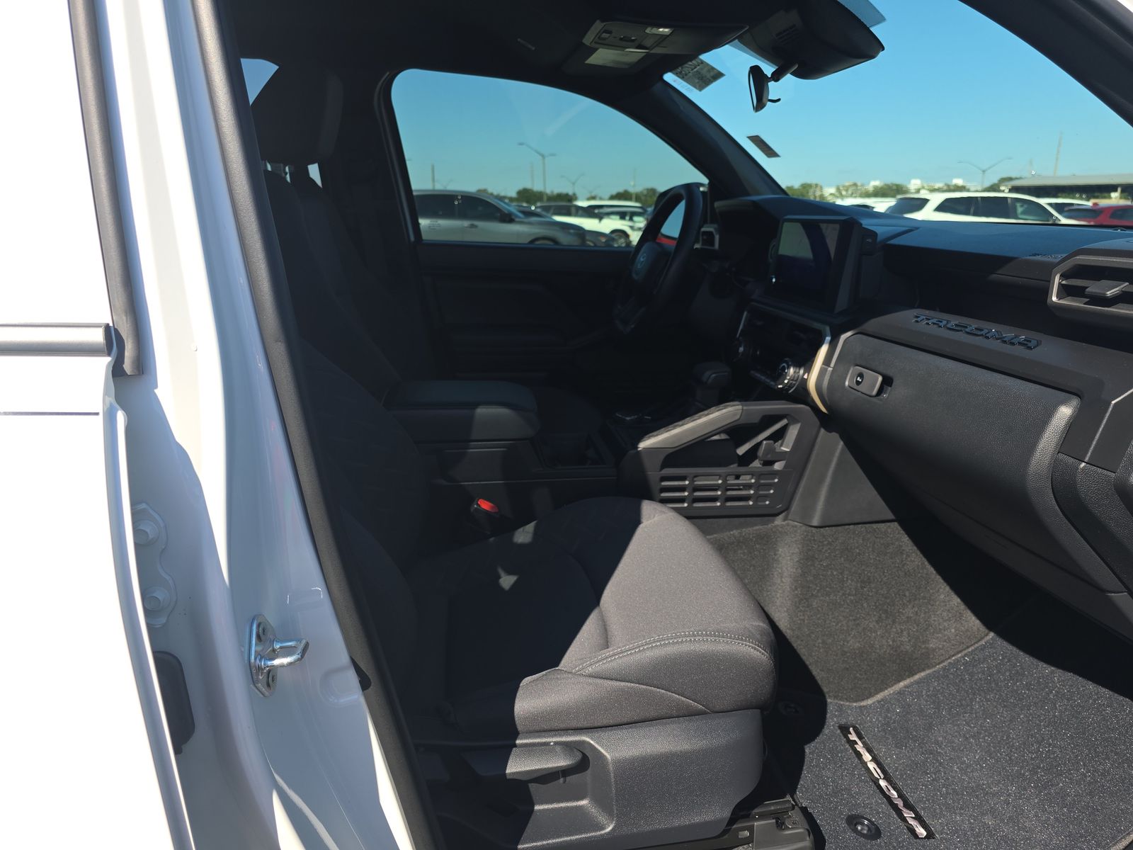 2025 Toyota Tacoma SR AWD