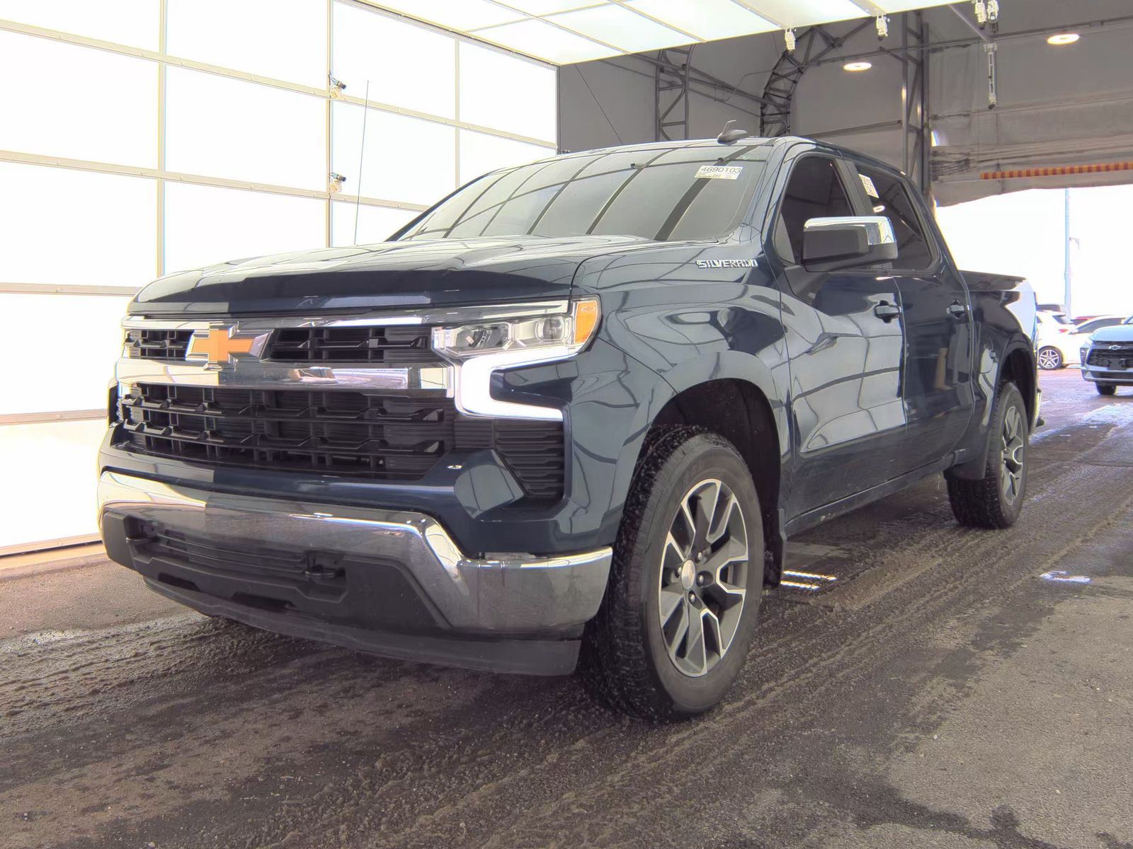 2022 Chevrolet Silverado 1500 LT AWD