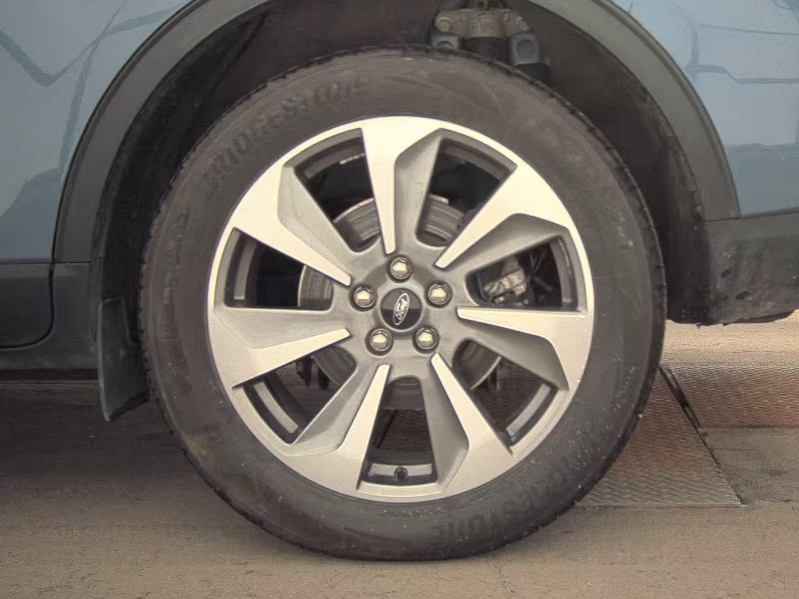 2025 Ford Escape Hybrid Platinum AWD