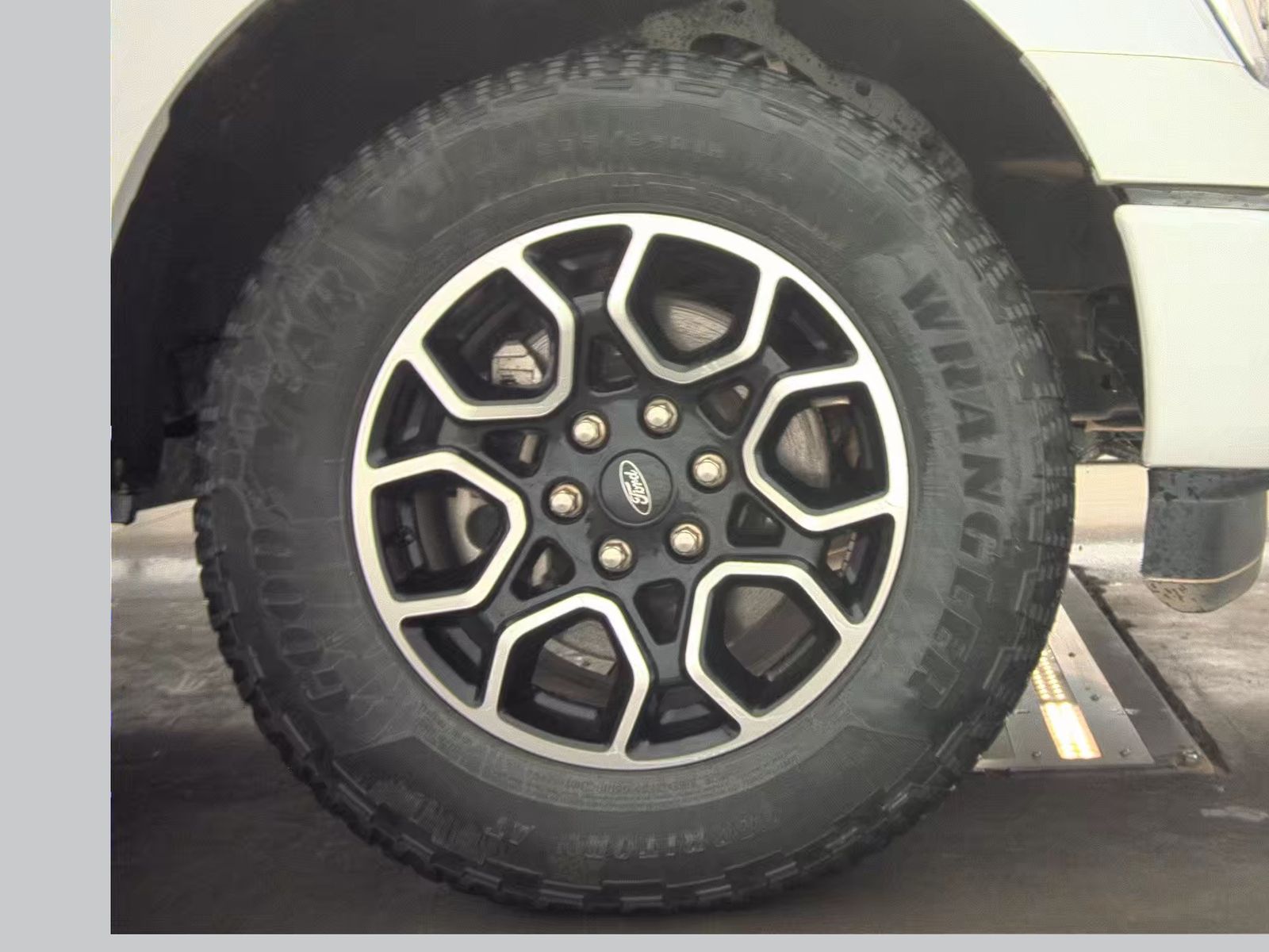 2022 Ford F-150 XLT AWD