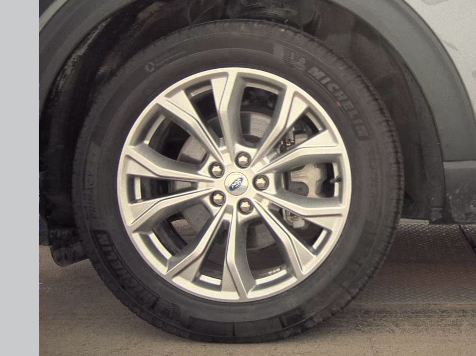 2024 Ford Explorer XLT AWD