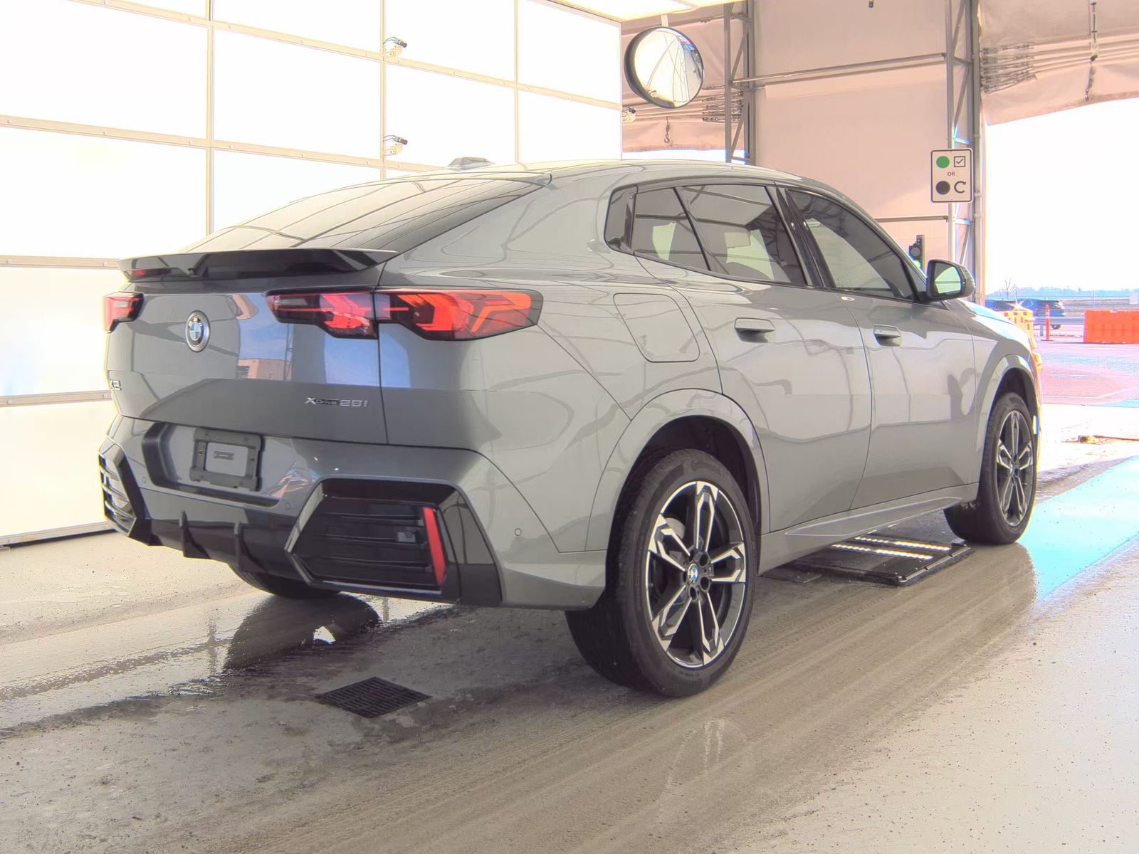 2025 BMW X2 xDrive28i AWD